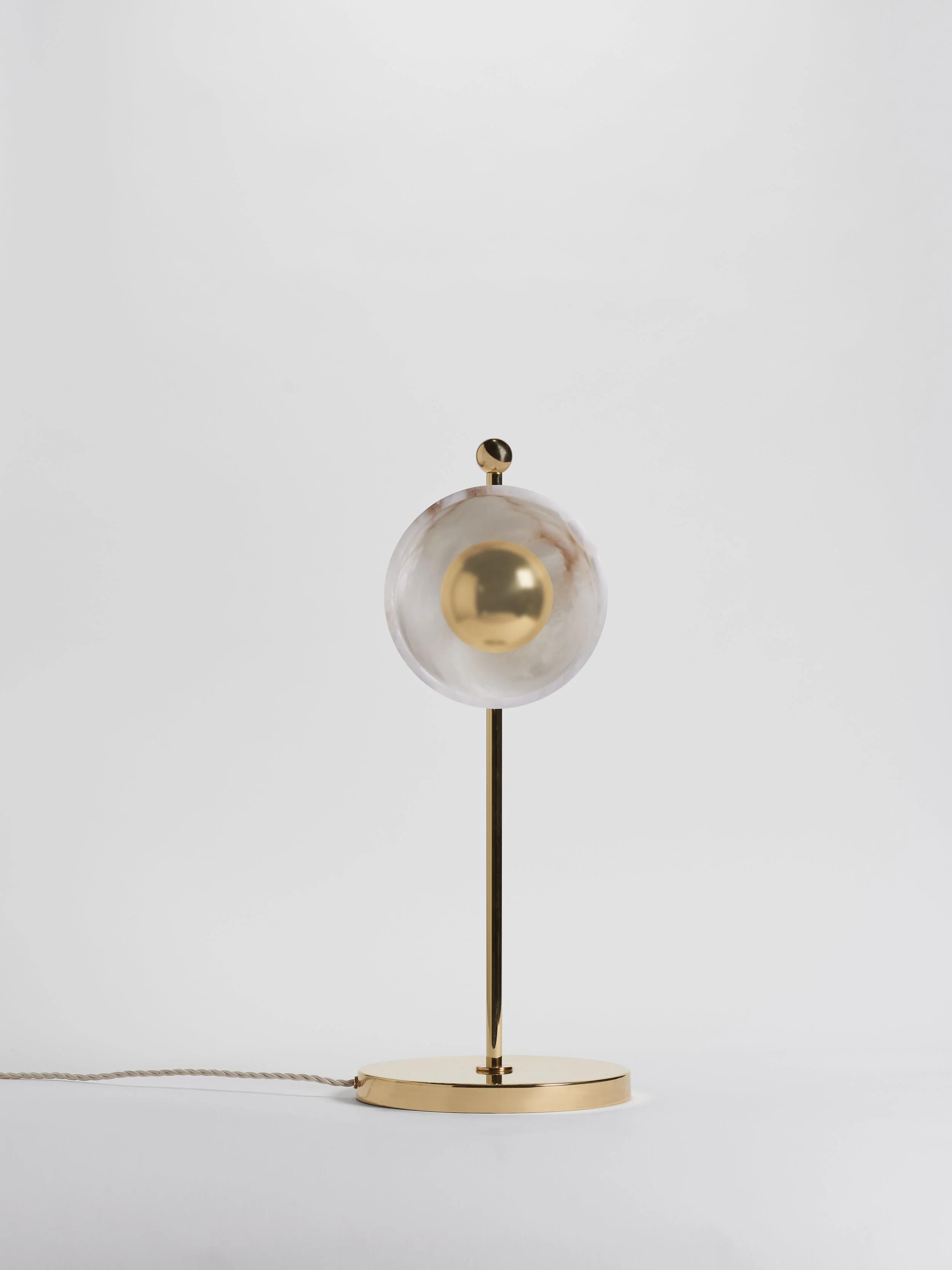 Matlight-table-lamp-butterfly-alabaster-brass-03.jpg