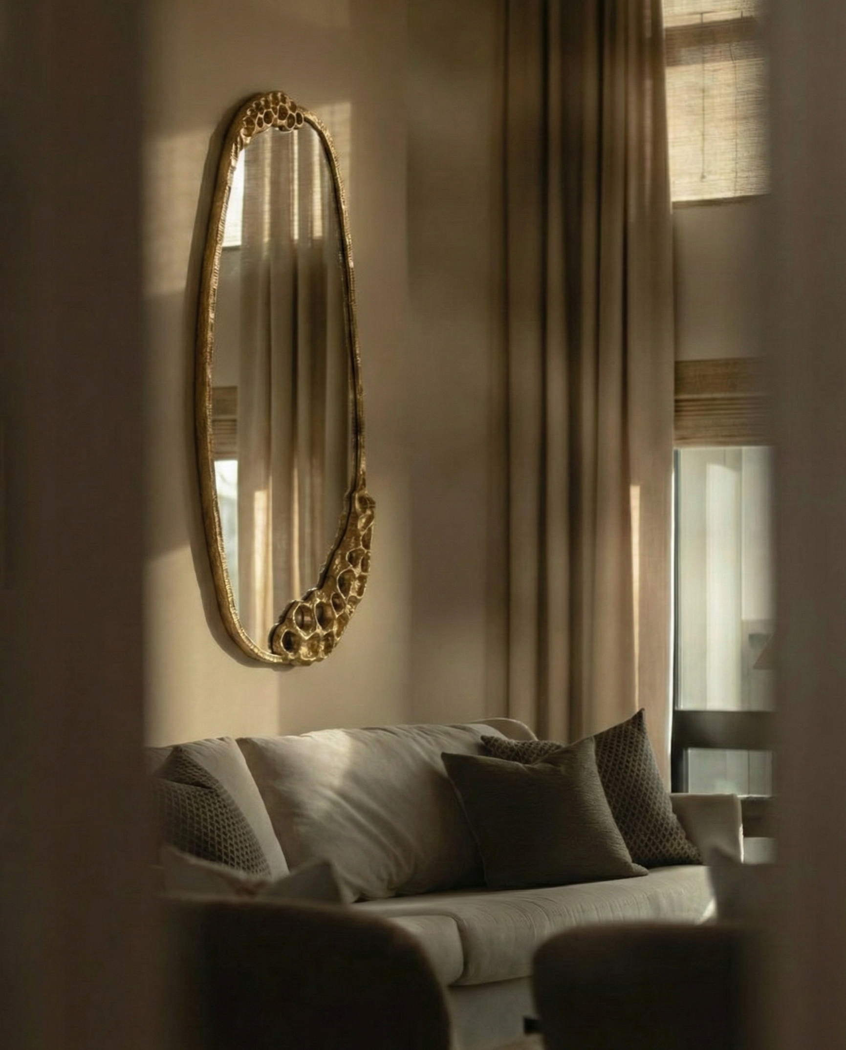 Lotus+mirror+Living+Room.png