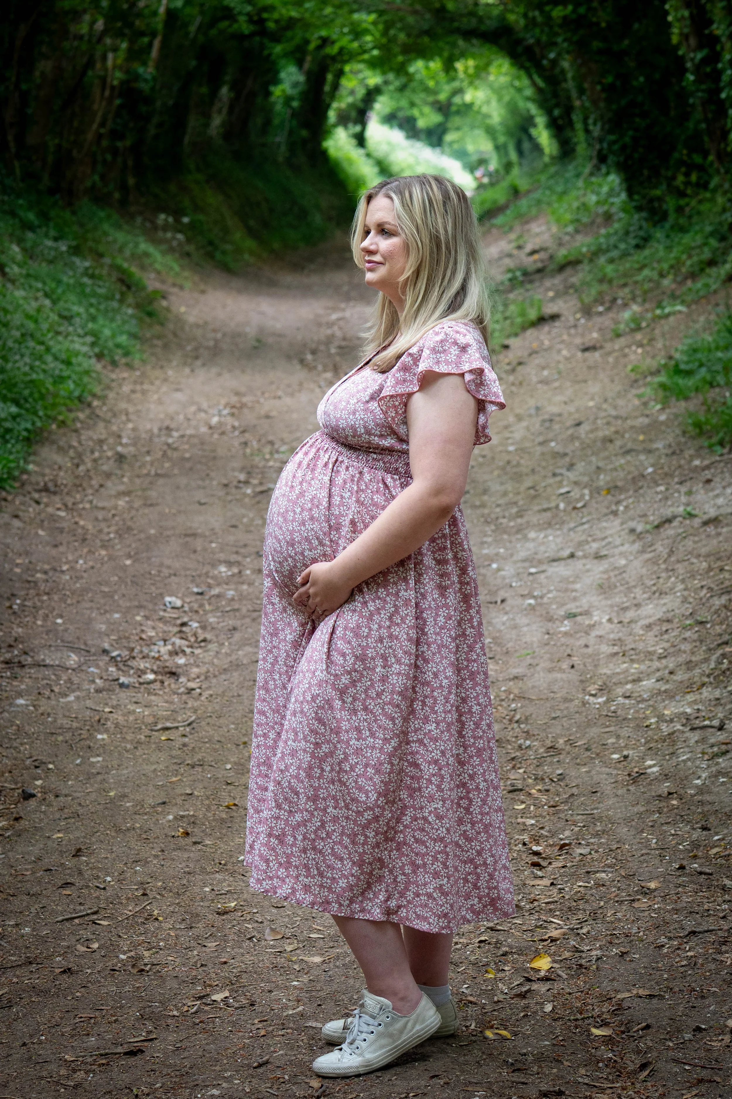 Anna Maternity Photoshoot-19.jpg