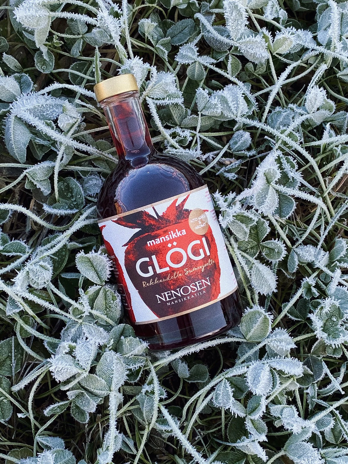 Etiketin suunnittelu mansikka-glögille