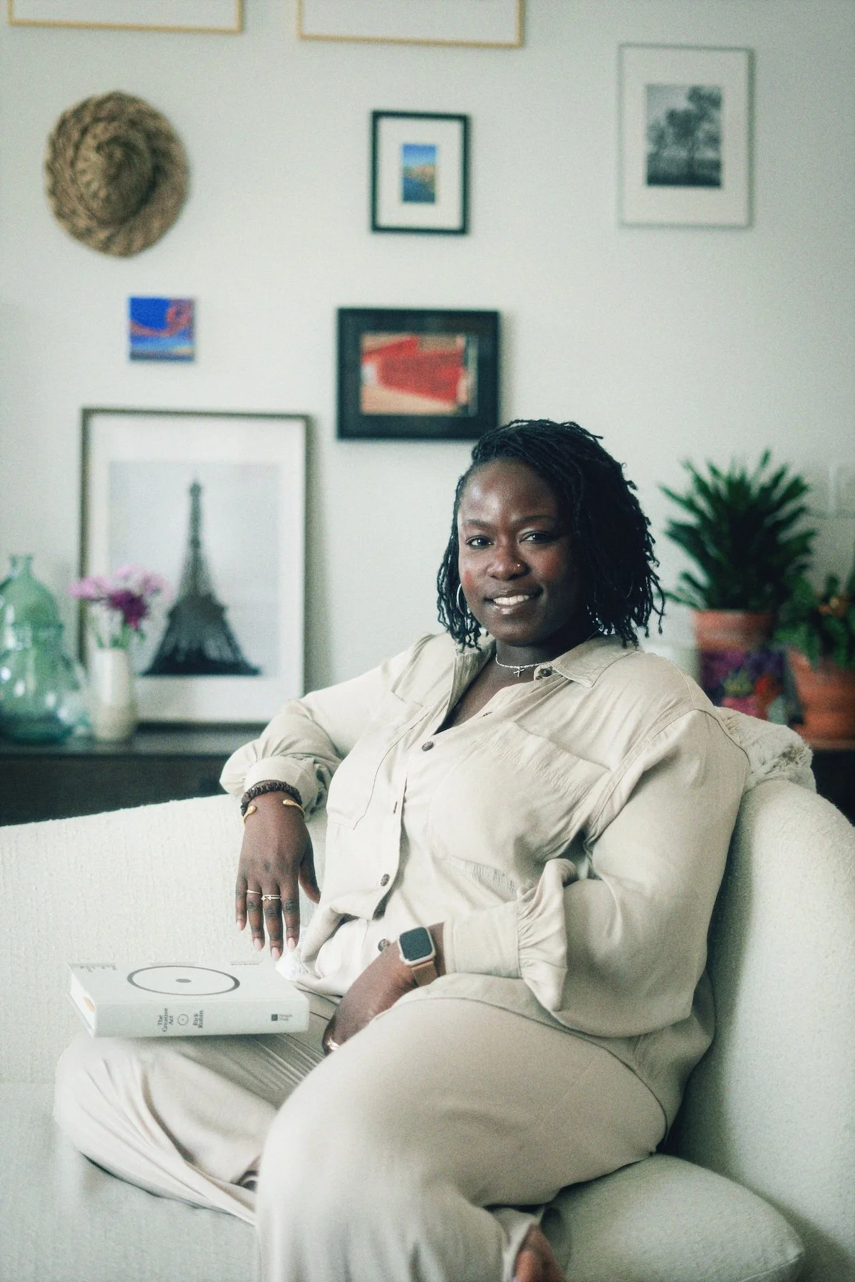 yemi adewunmi art curator