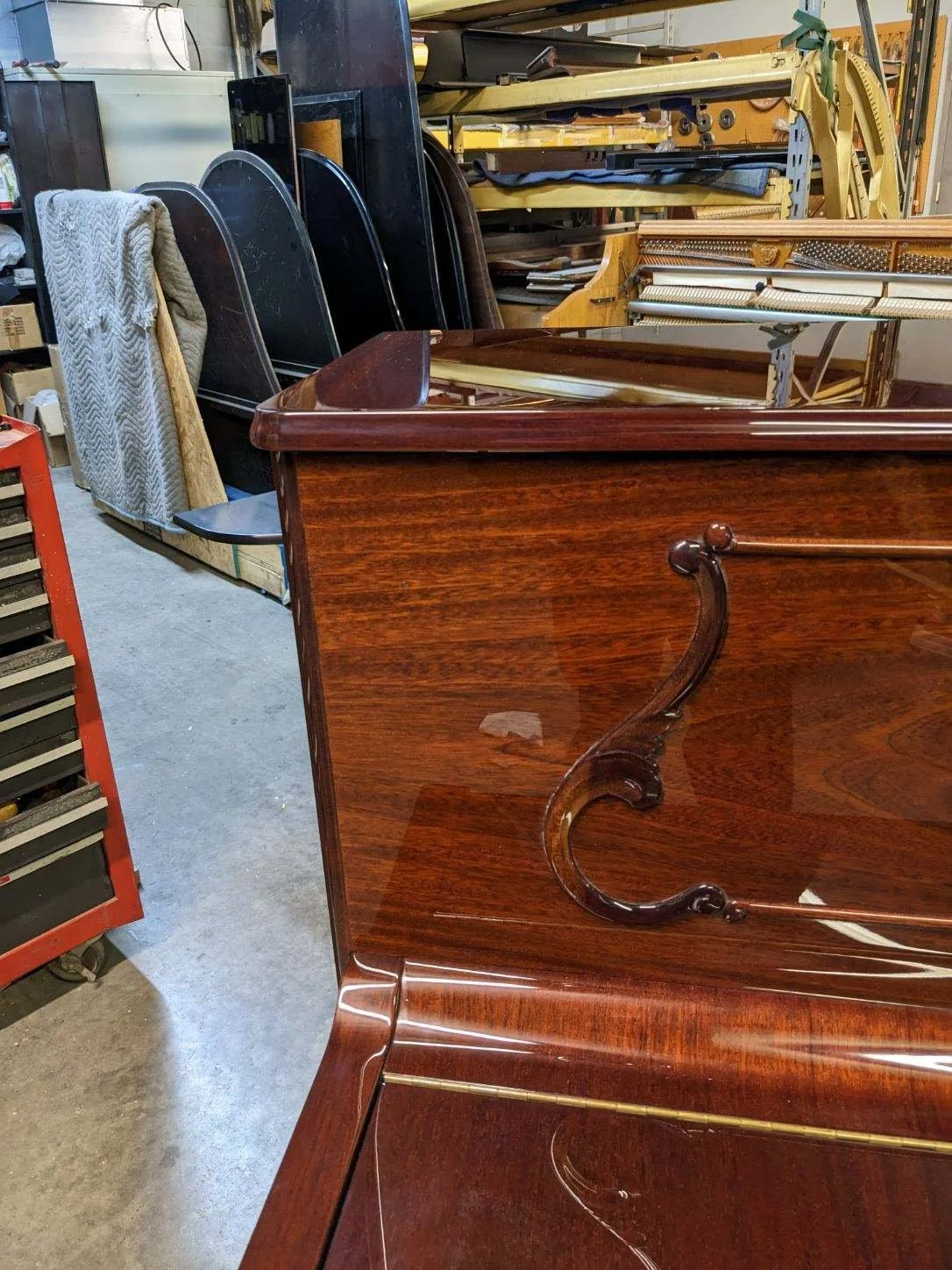 Polyester finish repair spot