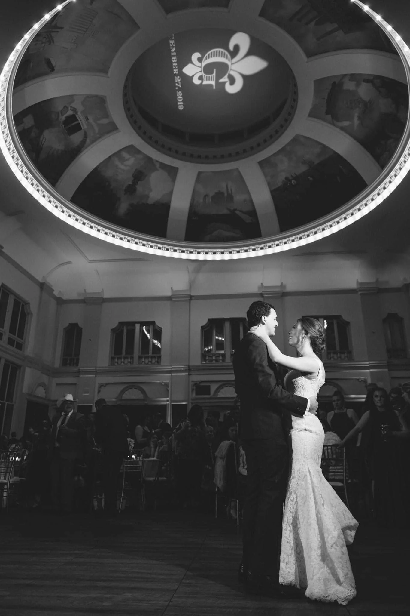 Gonzales wedding GOBO light design