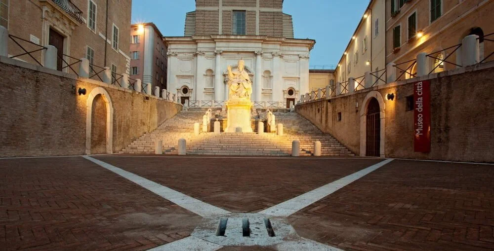 Cosa vedere e fare ad Ancona: itinerario di 1 o 2 giorni (+ consiglio extra per un tour… insolito)