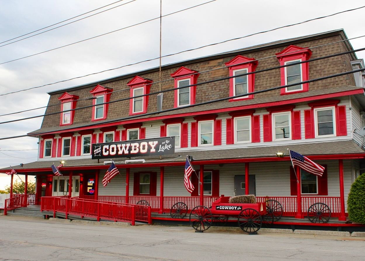 The Cowboy on the Lake has deep roots on the shores of Lake Erie, and we&rsquo;ve brought it back to life with cold drinks, live music, and the kind of energy you can only get right on the water. 🎶🍻🌅

Come see what we&rsquo;ve built&mdash;and be p