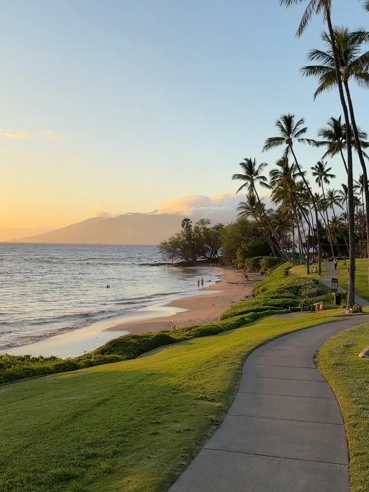 Most special anni on Maui 🌺