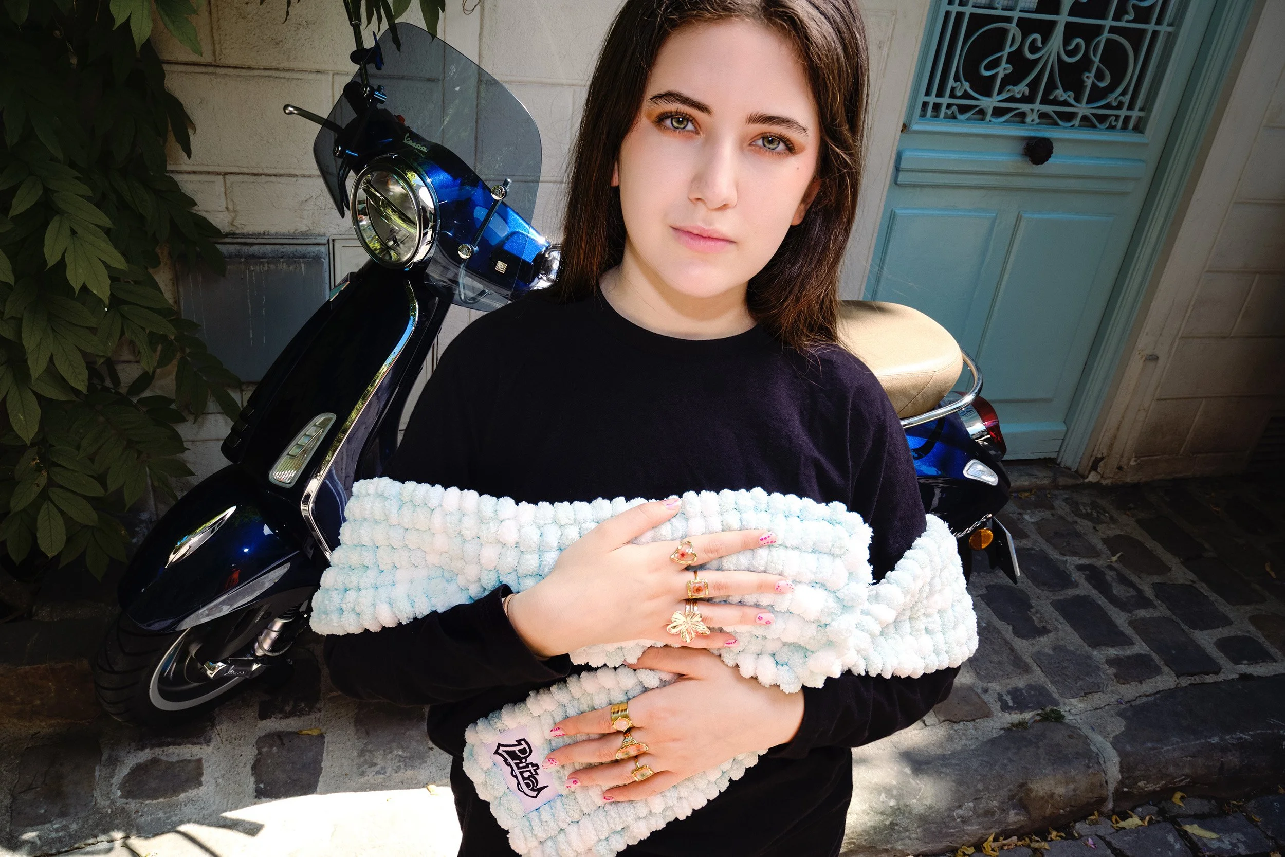 _AOU6820_FASHIONABLY 5_SRVB_SQS.jpg