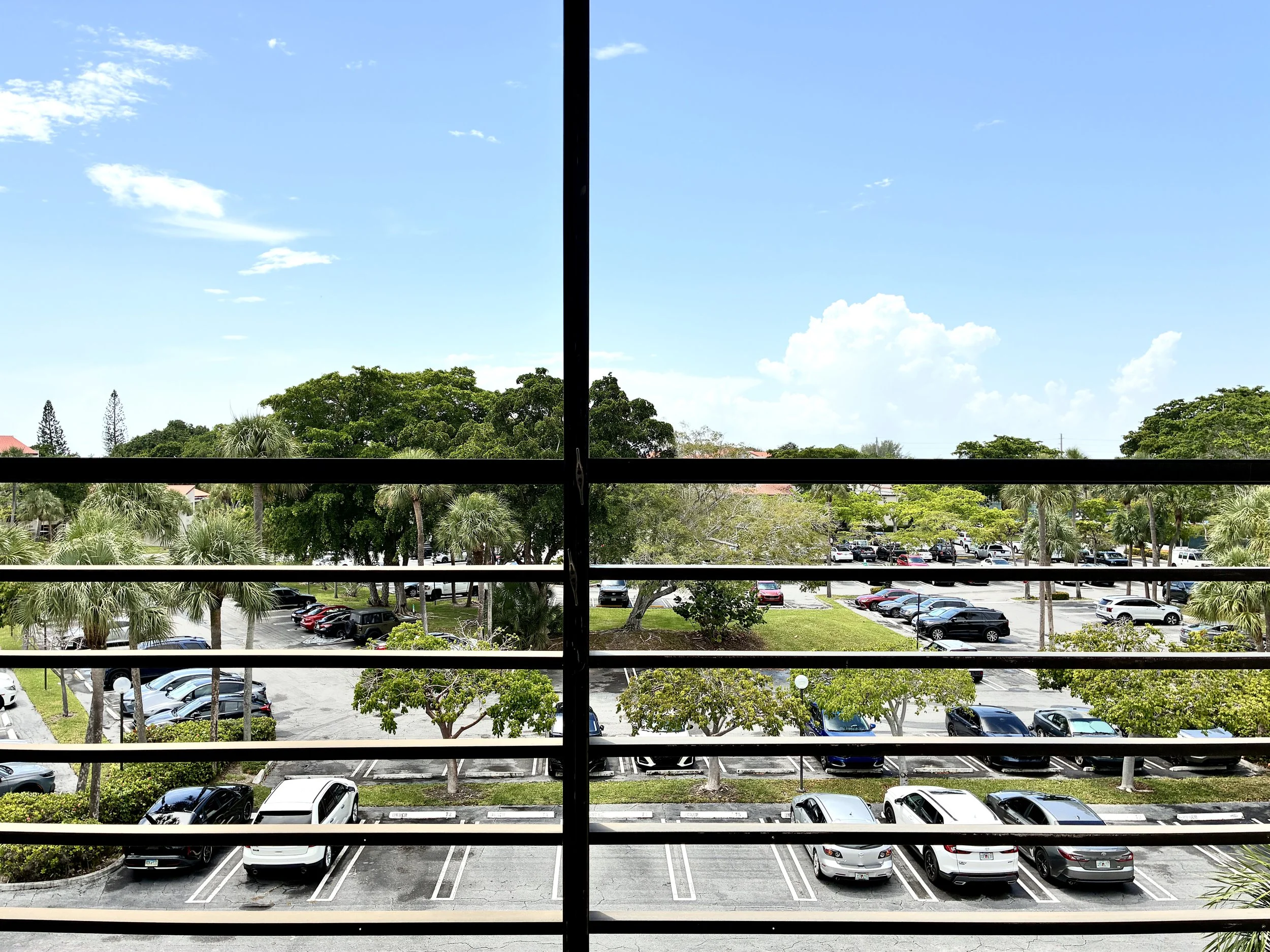 39-Balcony.jpg