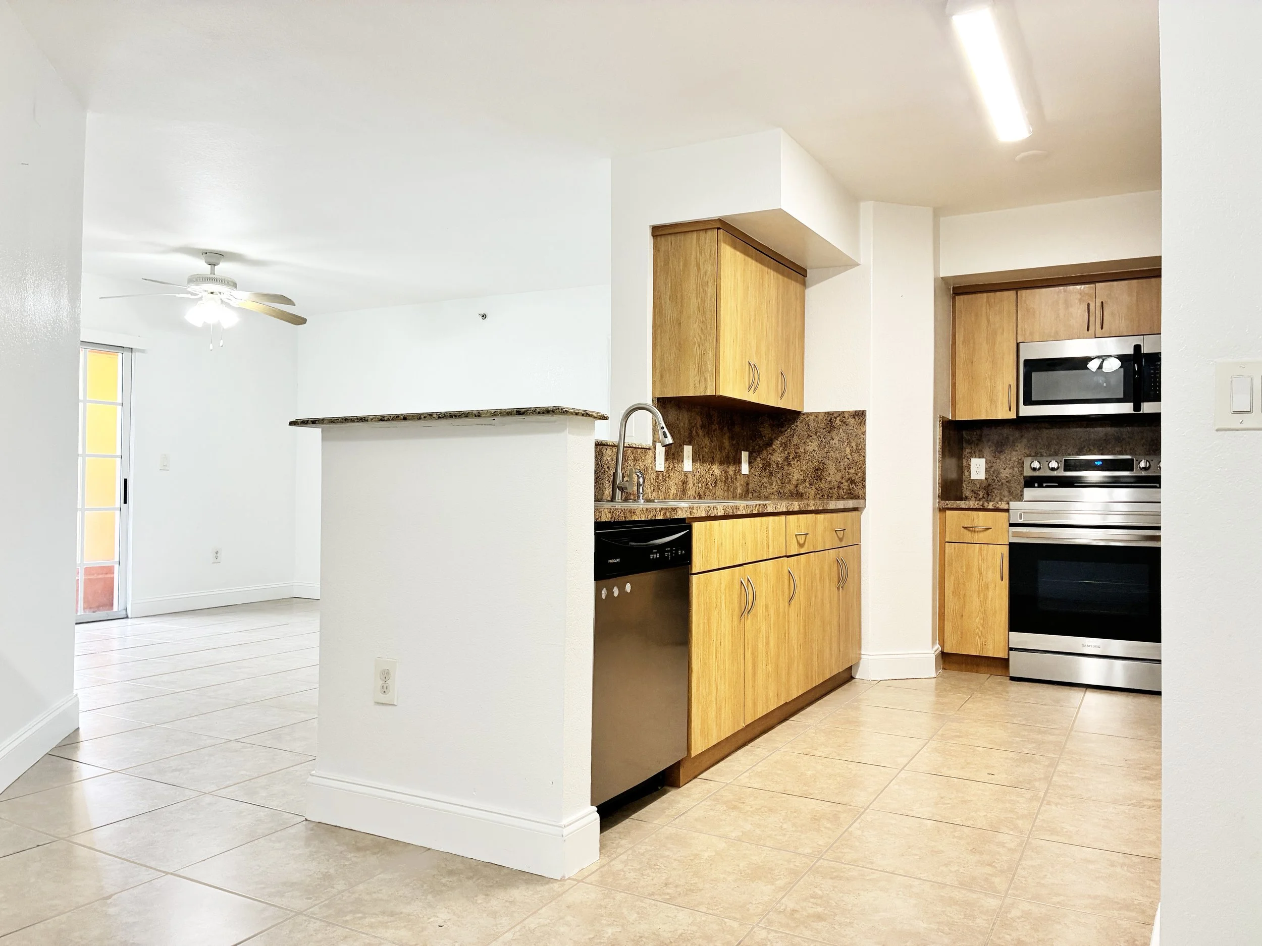 21-Kitchen and Dining Area.jpeg