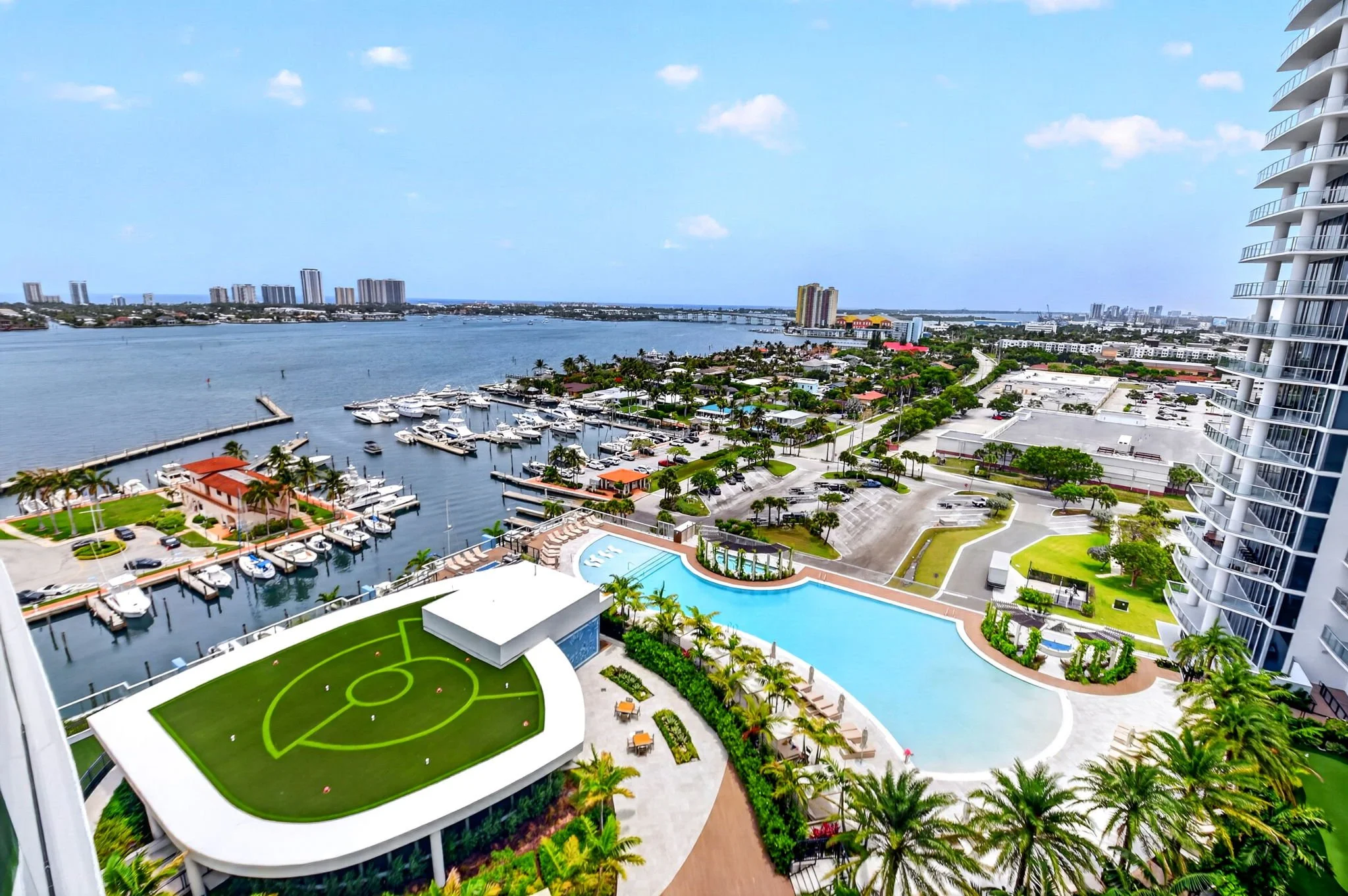 20-Balcony View-220 Lake Shore Dr 1511.jpg