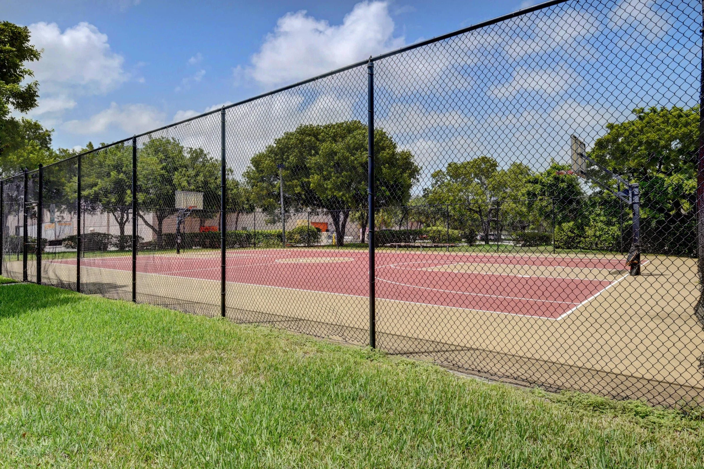 30-Basketball Yard.jpg