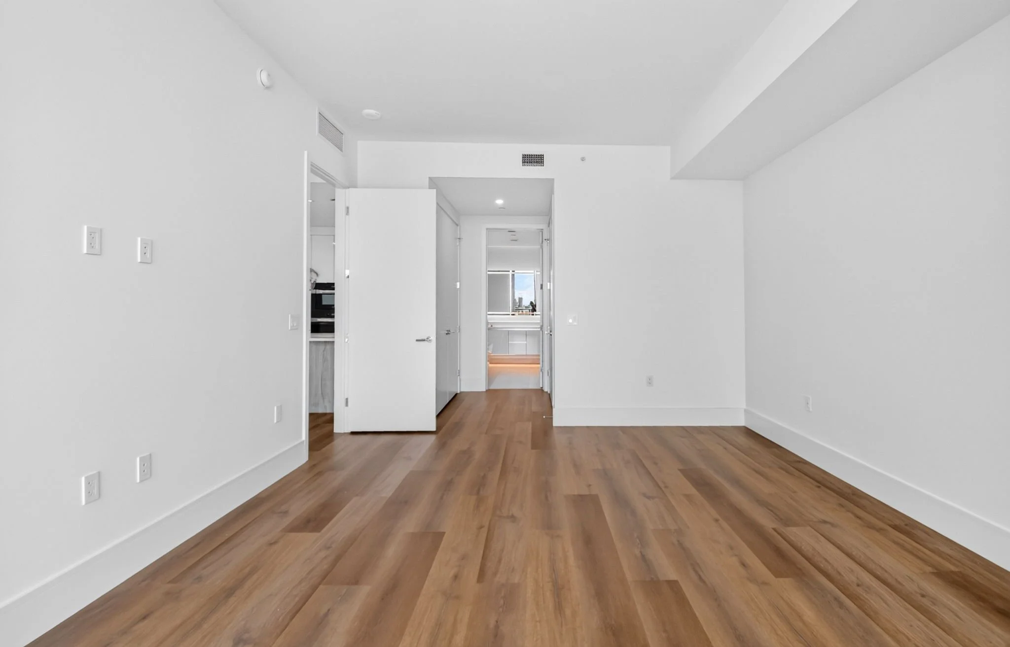 71-Master Bedroom-220 Lake Shore Dr 1511.jpg
