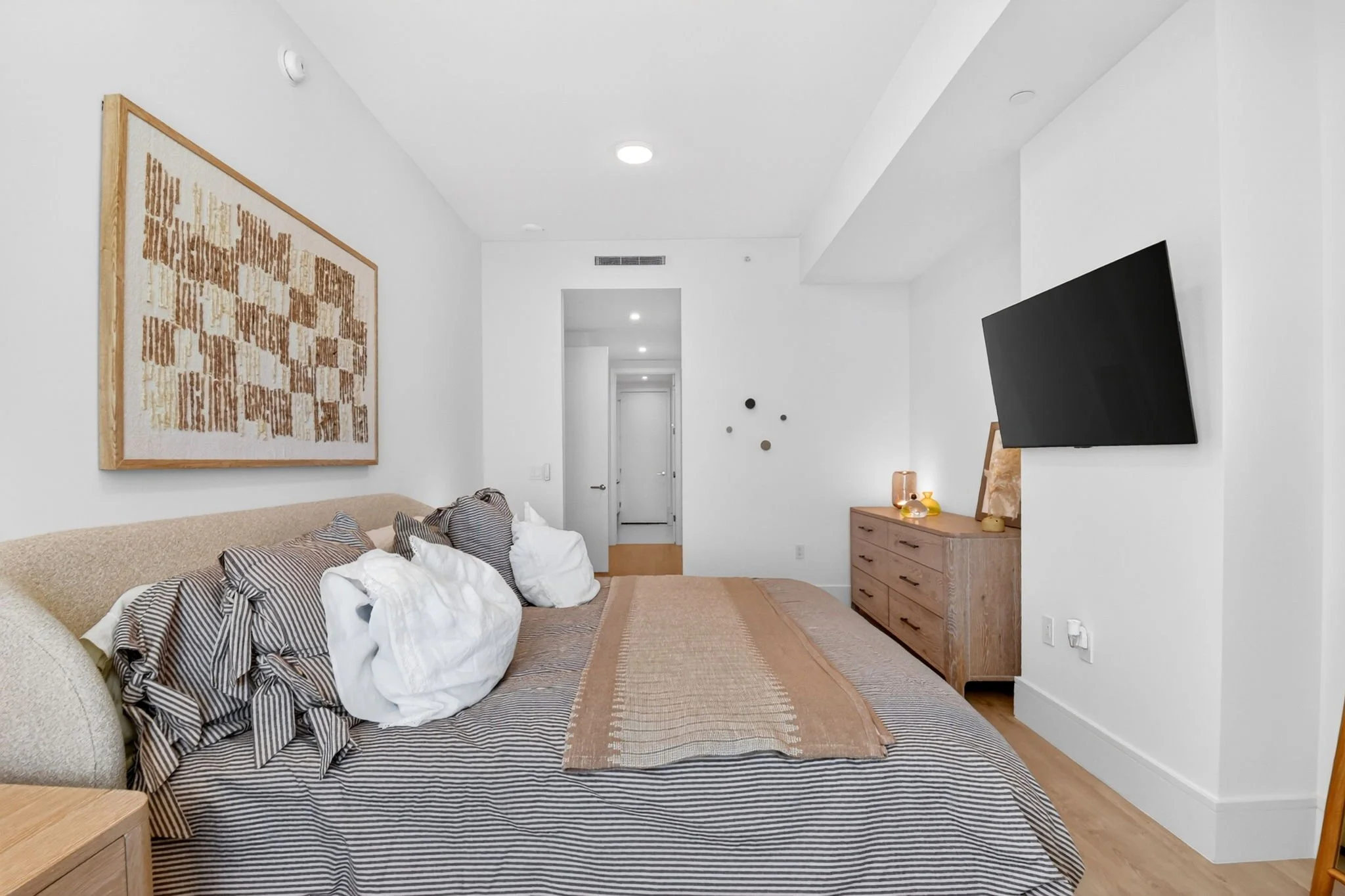 56-Master bedroom.jpg