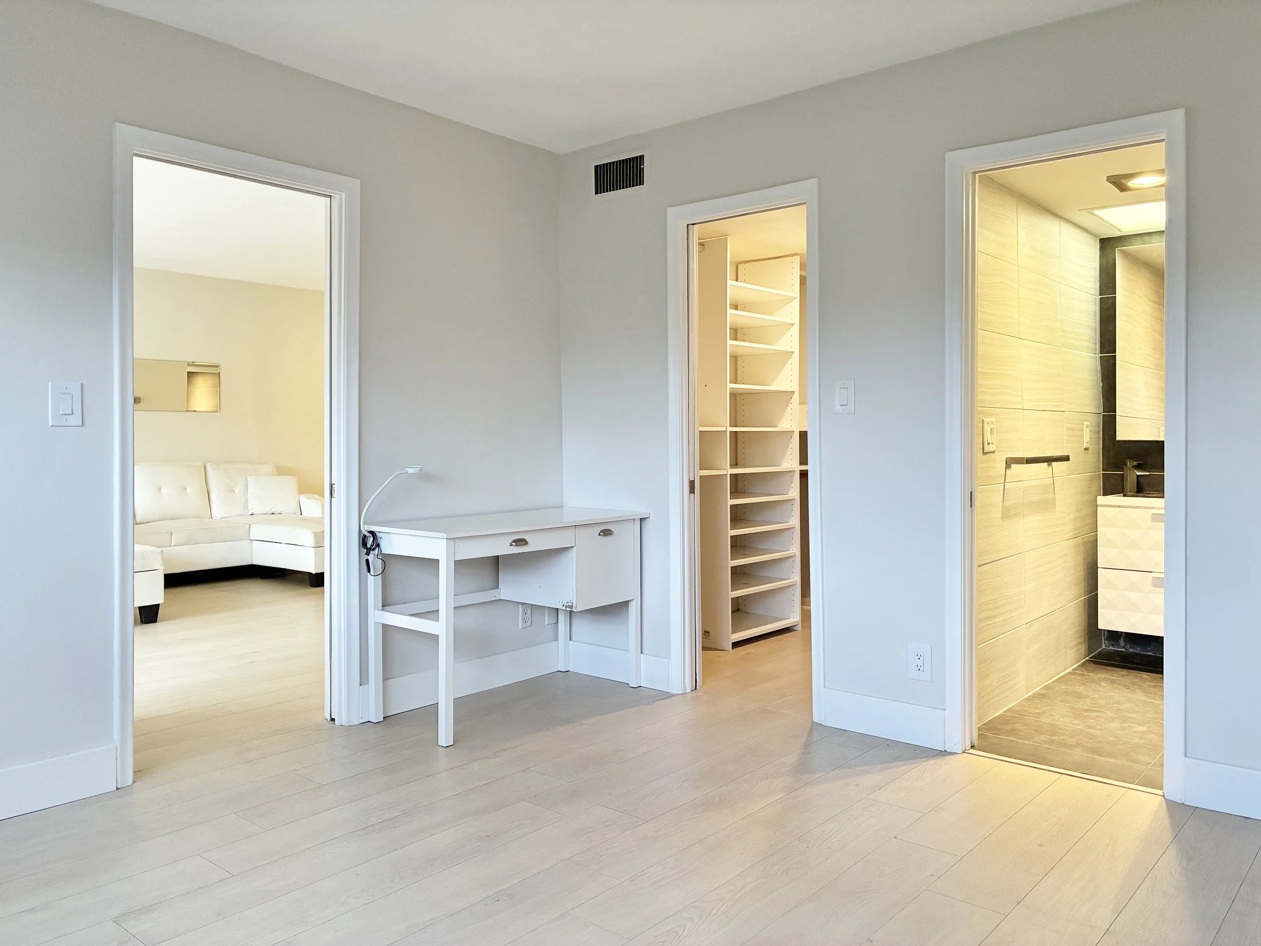 53-Master Bedroom.jpeg