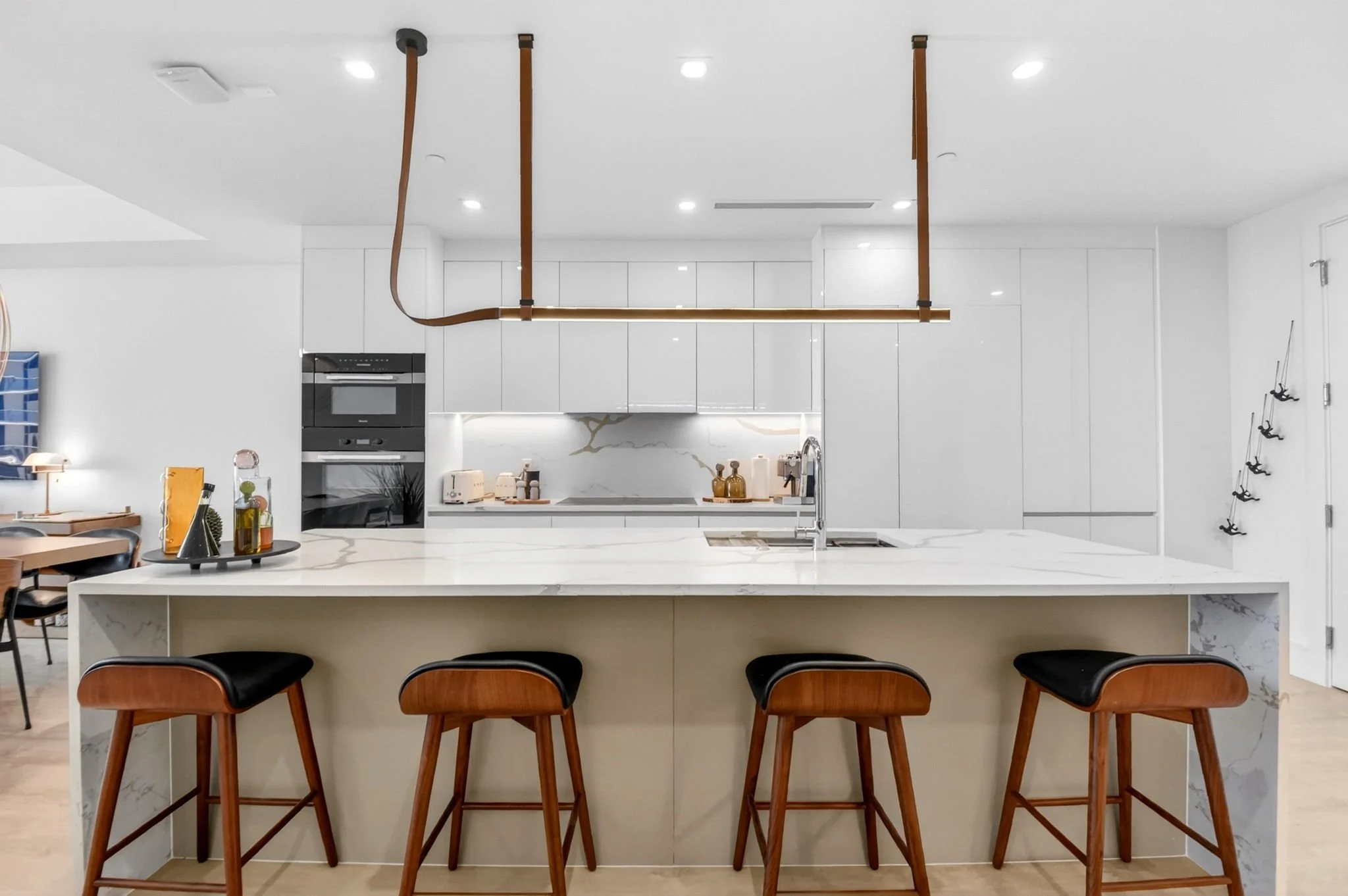 16-Open kitchen.jpg