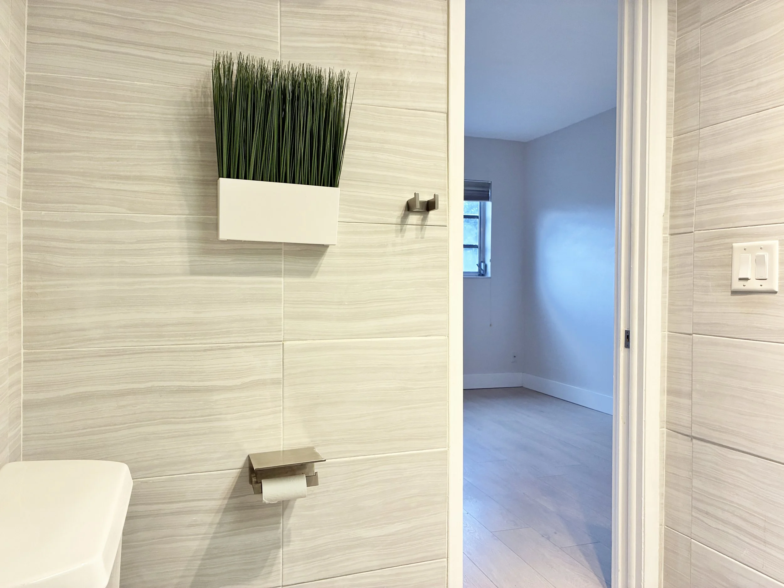 60-Master Bathroom.jpeg