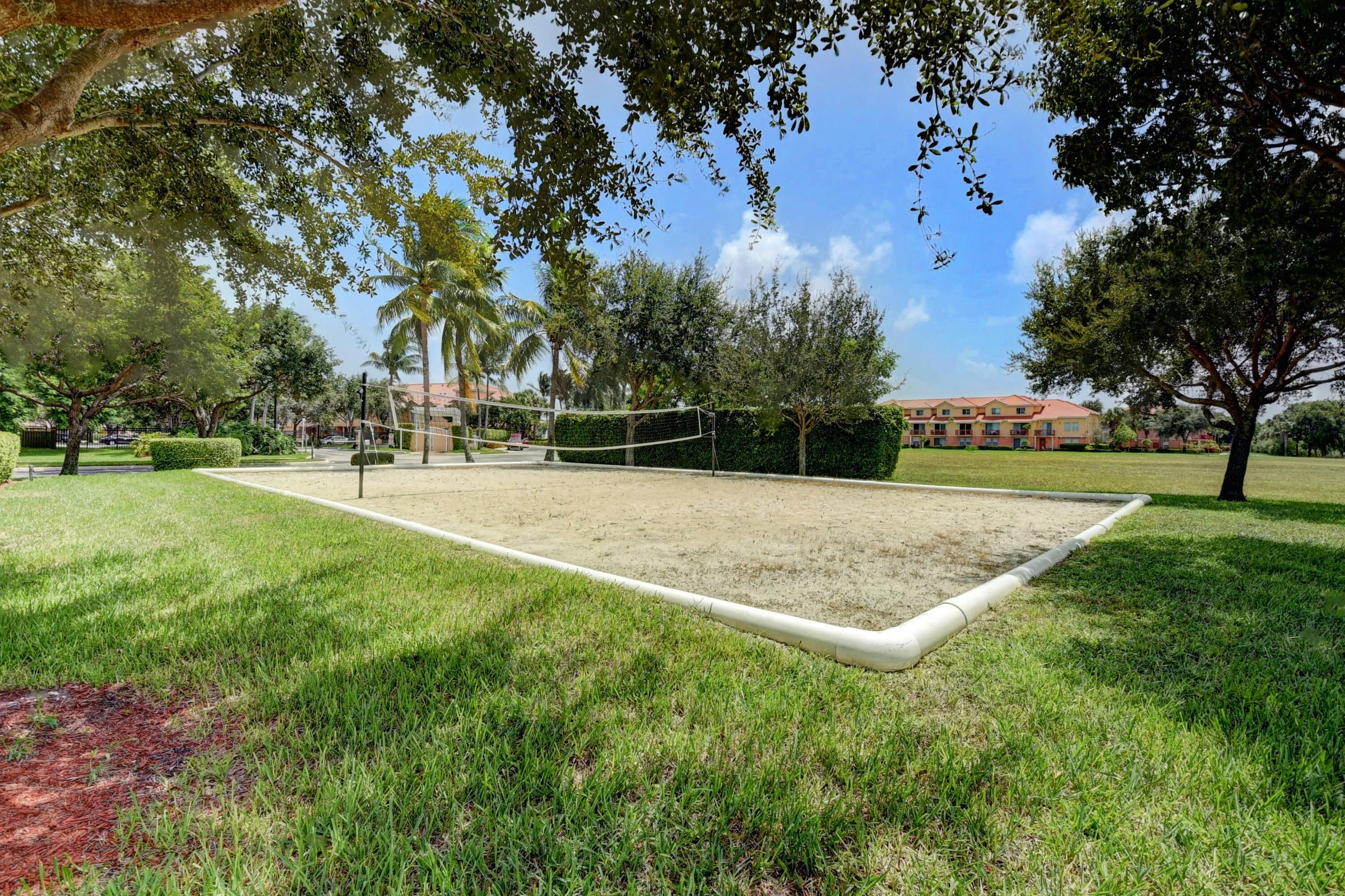 33-Beach Volley Court.jpg
