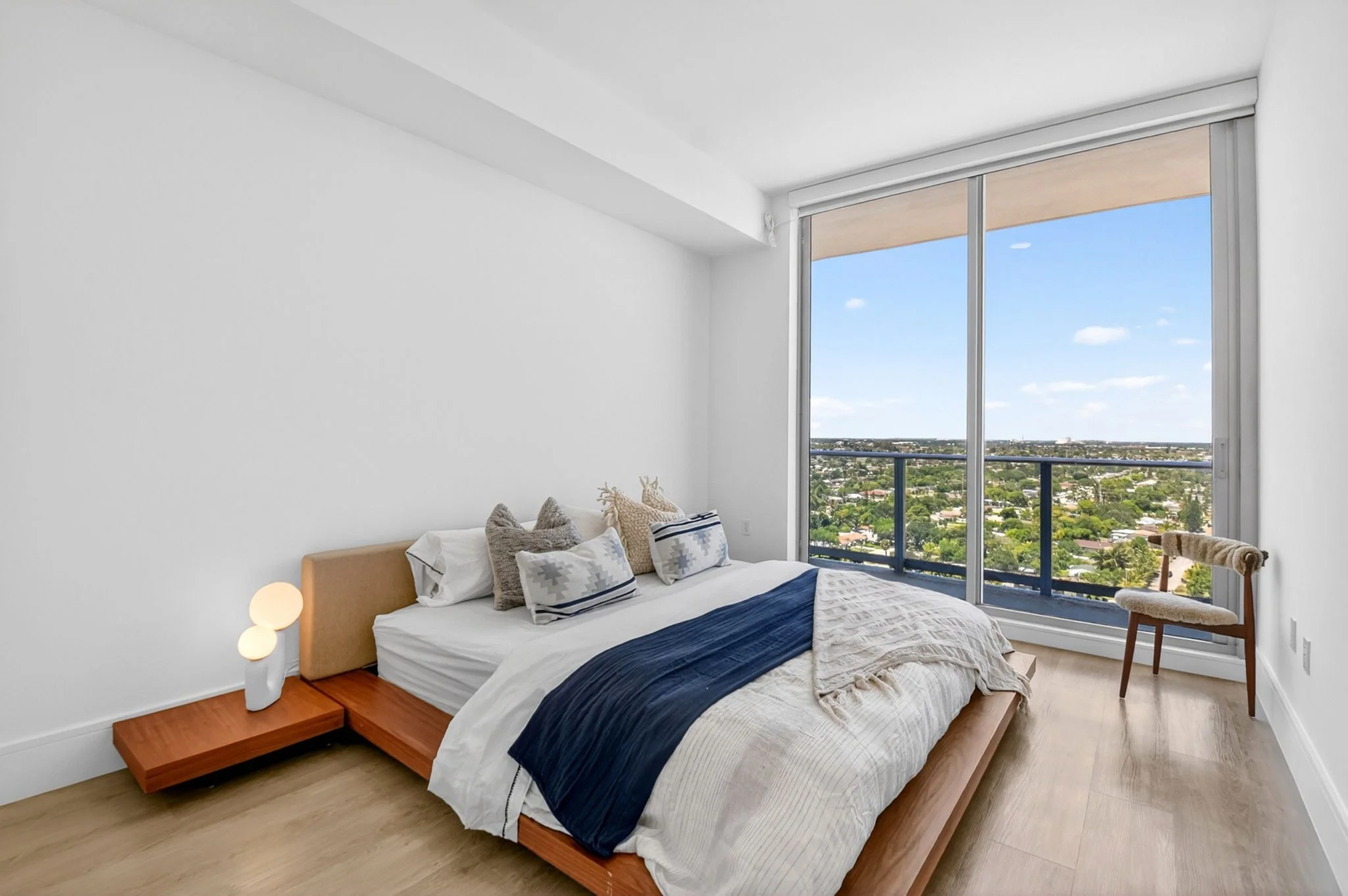 82-Third bedroom with en suite bathroom.jpg