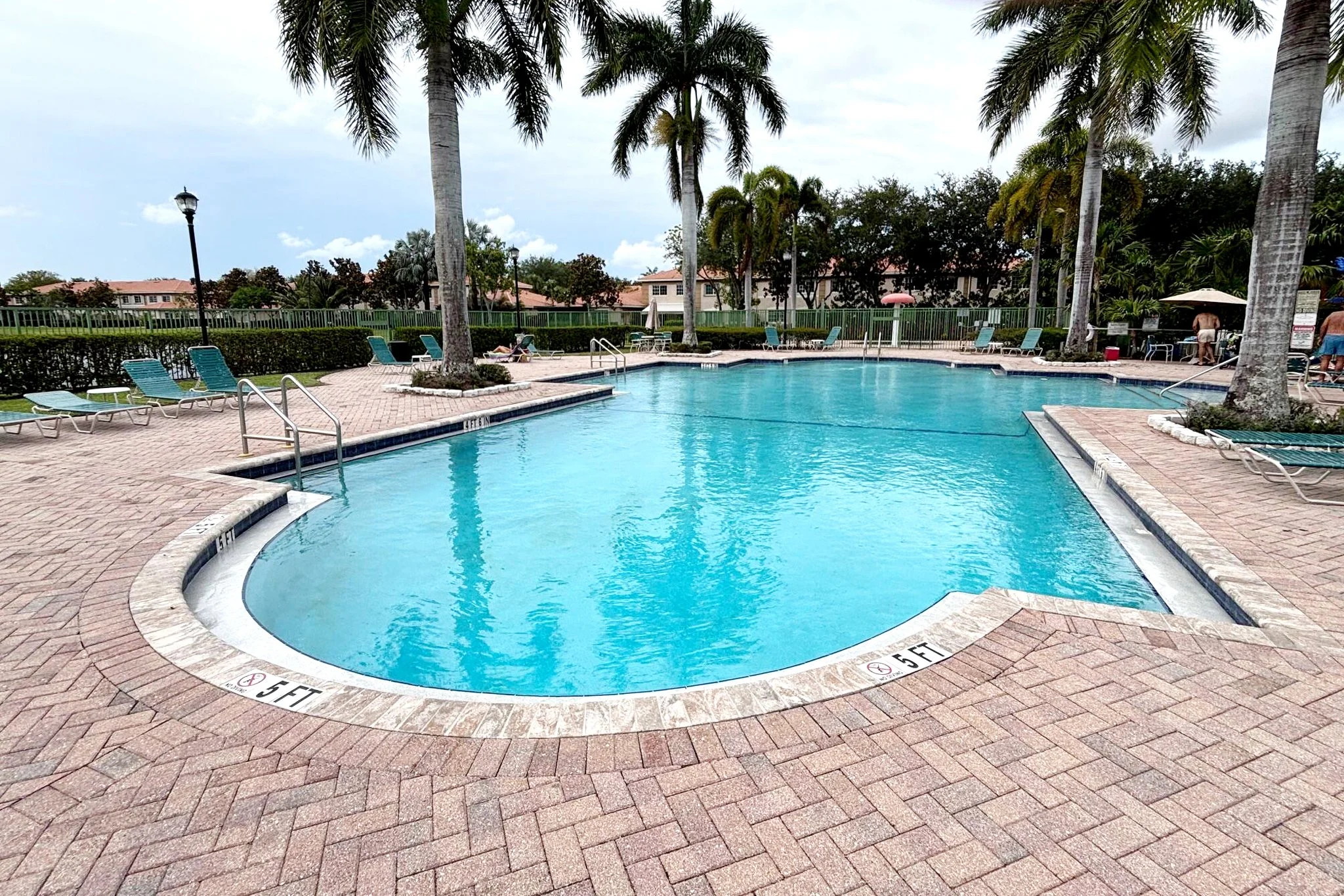 18-Heated Pool.jpg