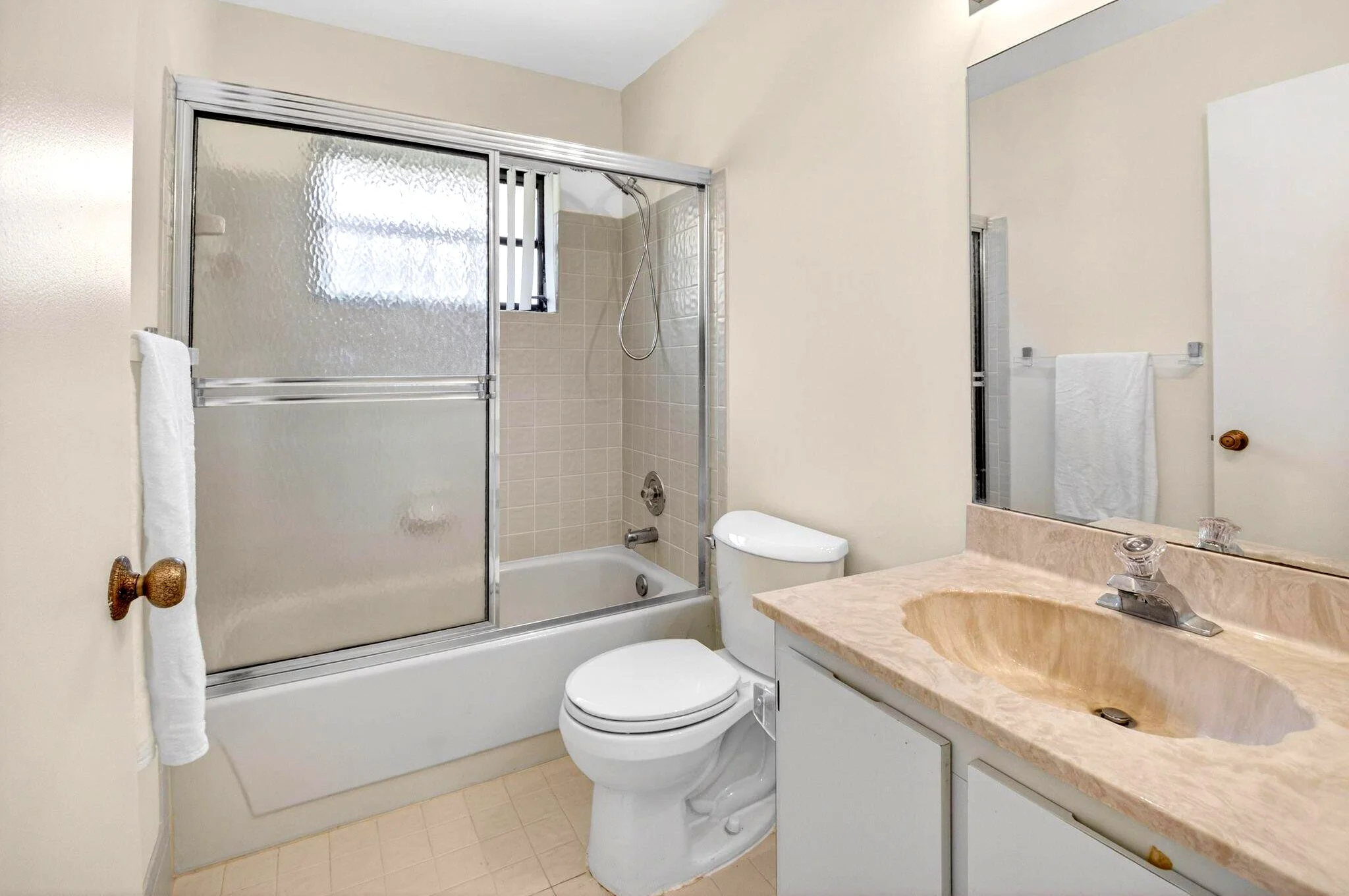 23-Palm Chase-Boynton Beach-Second Bathroom.jpg