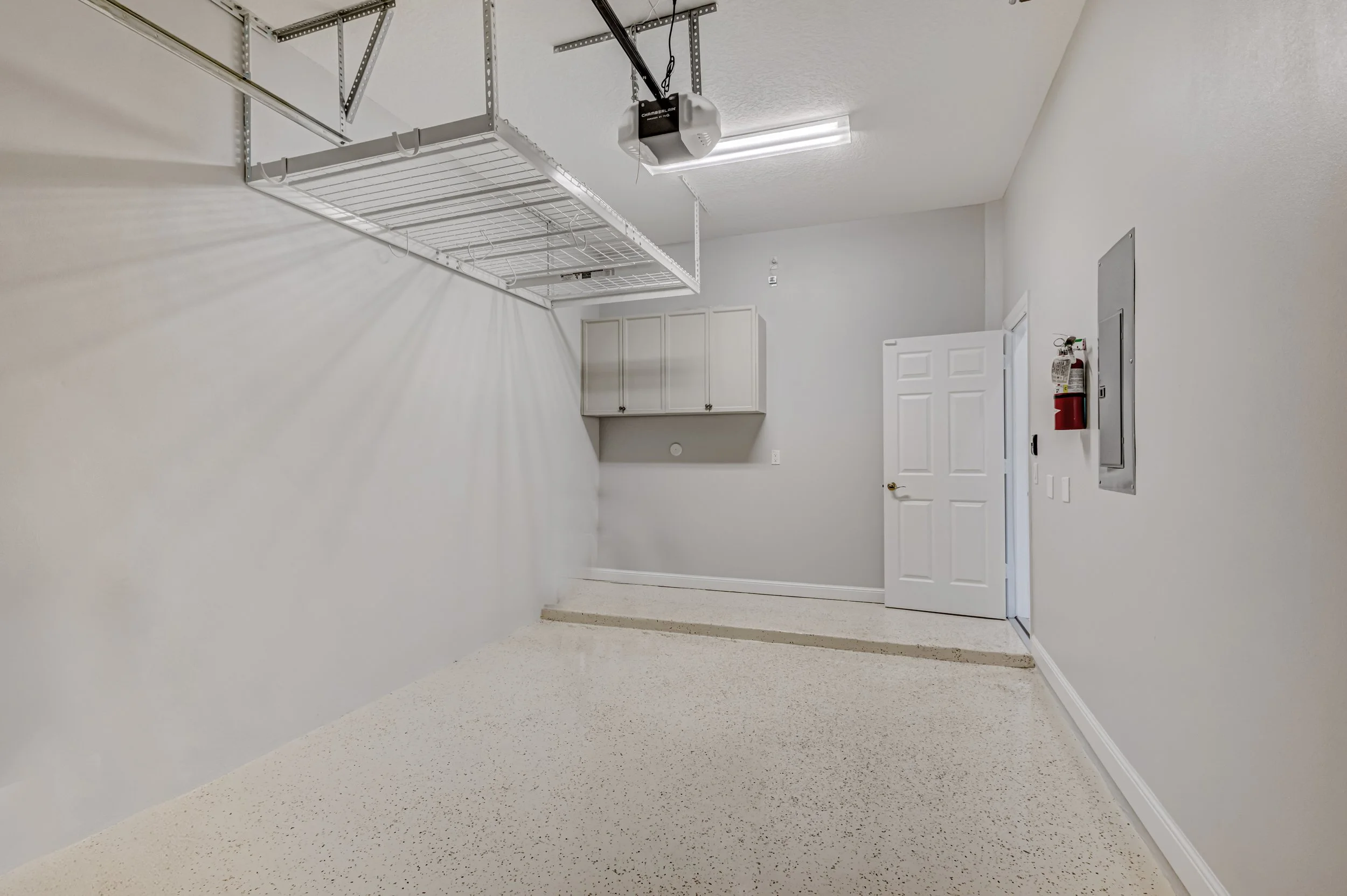 20-Garage.jpg