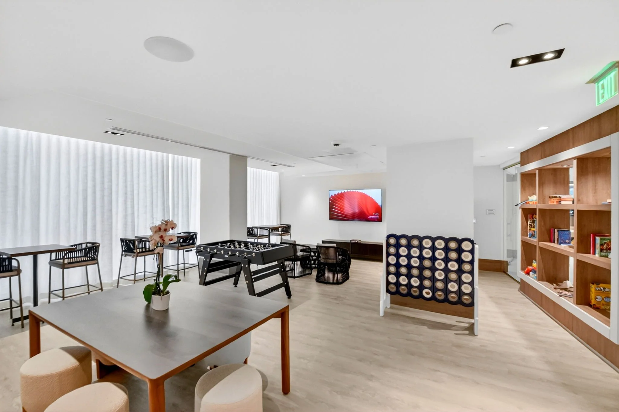150-Amenities fifth floor teens game room.jpg