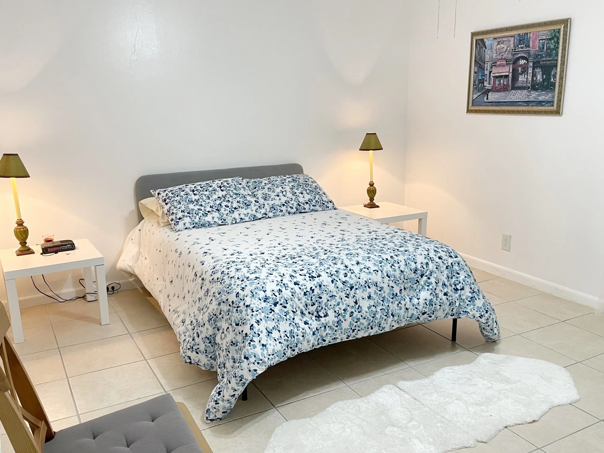 12-Master Bedroom.jpg