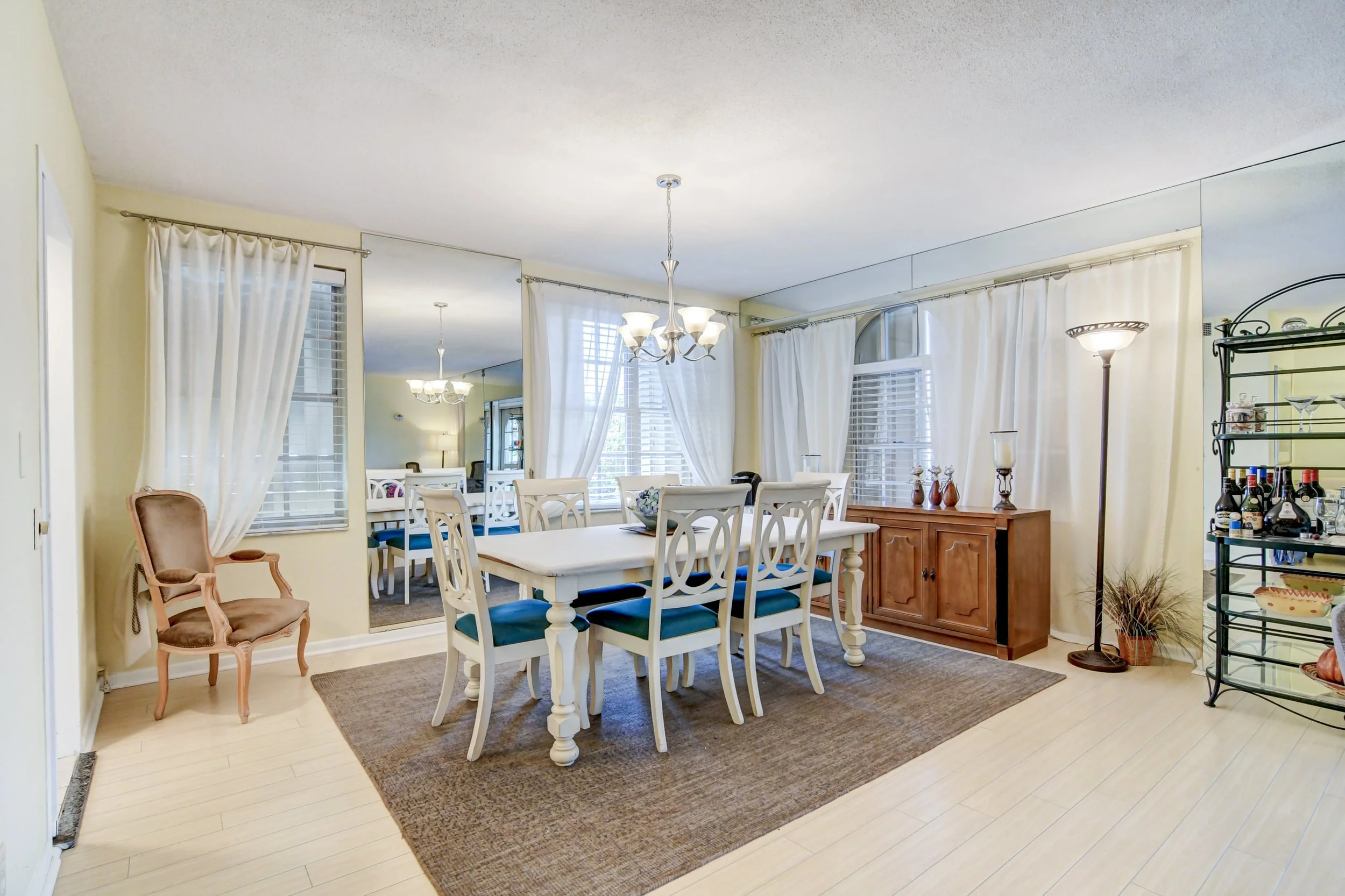 15-Waterfront Seasonal Rental.jpeg