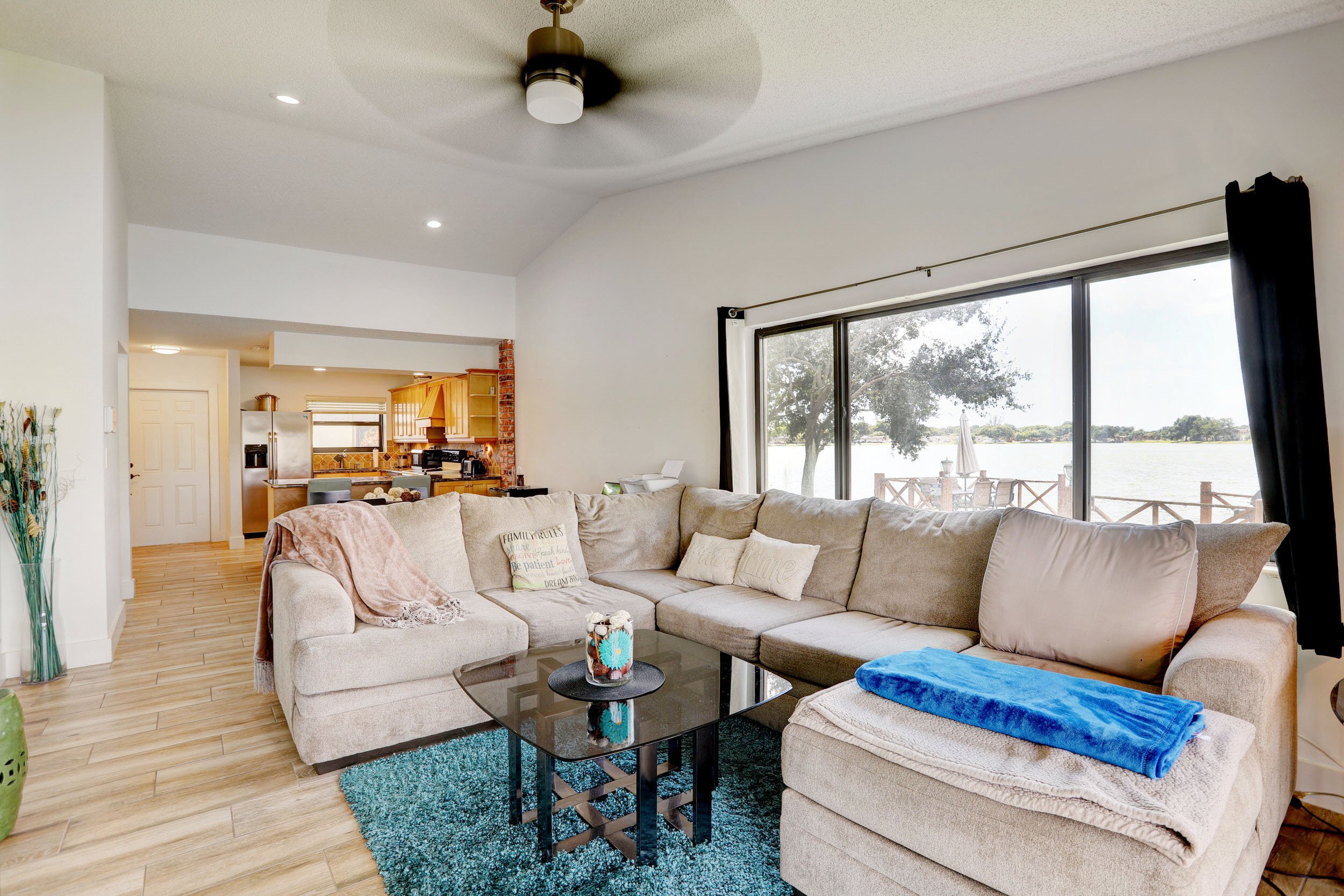 26-Living Area and Kitchen.jpg