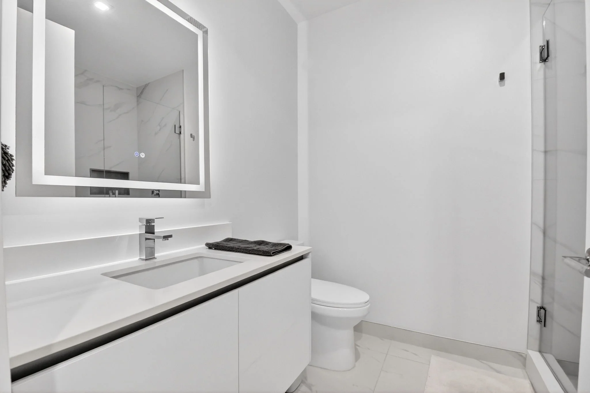 70-Second full bathroom.jpg