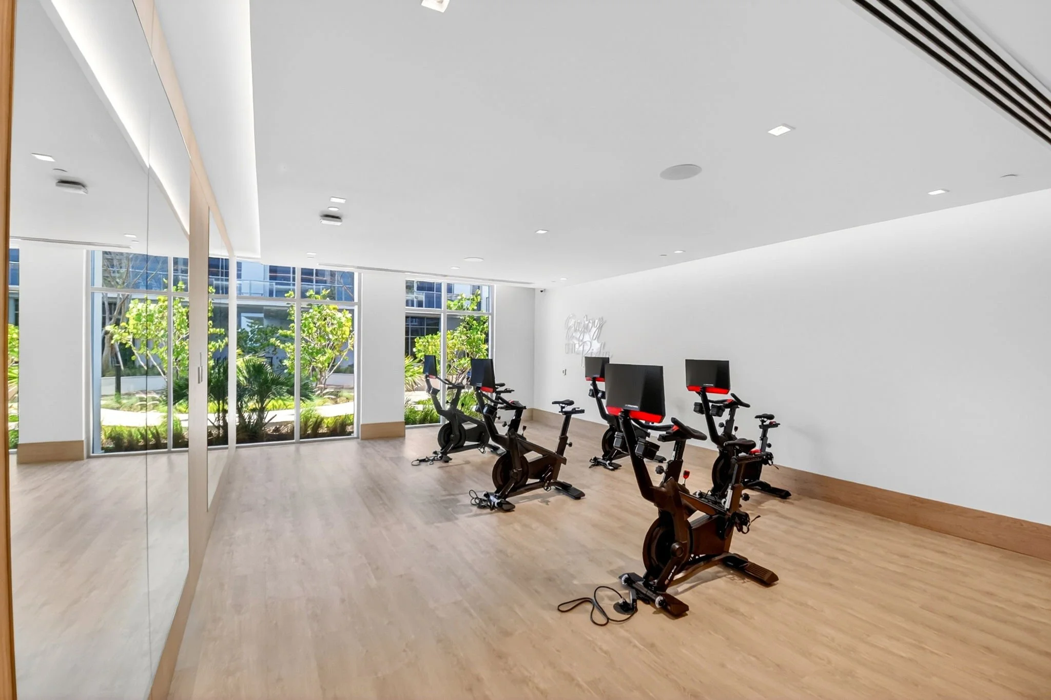 132-Amenities sixth floor spin room.jpg