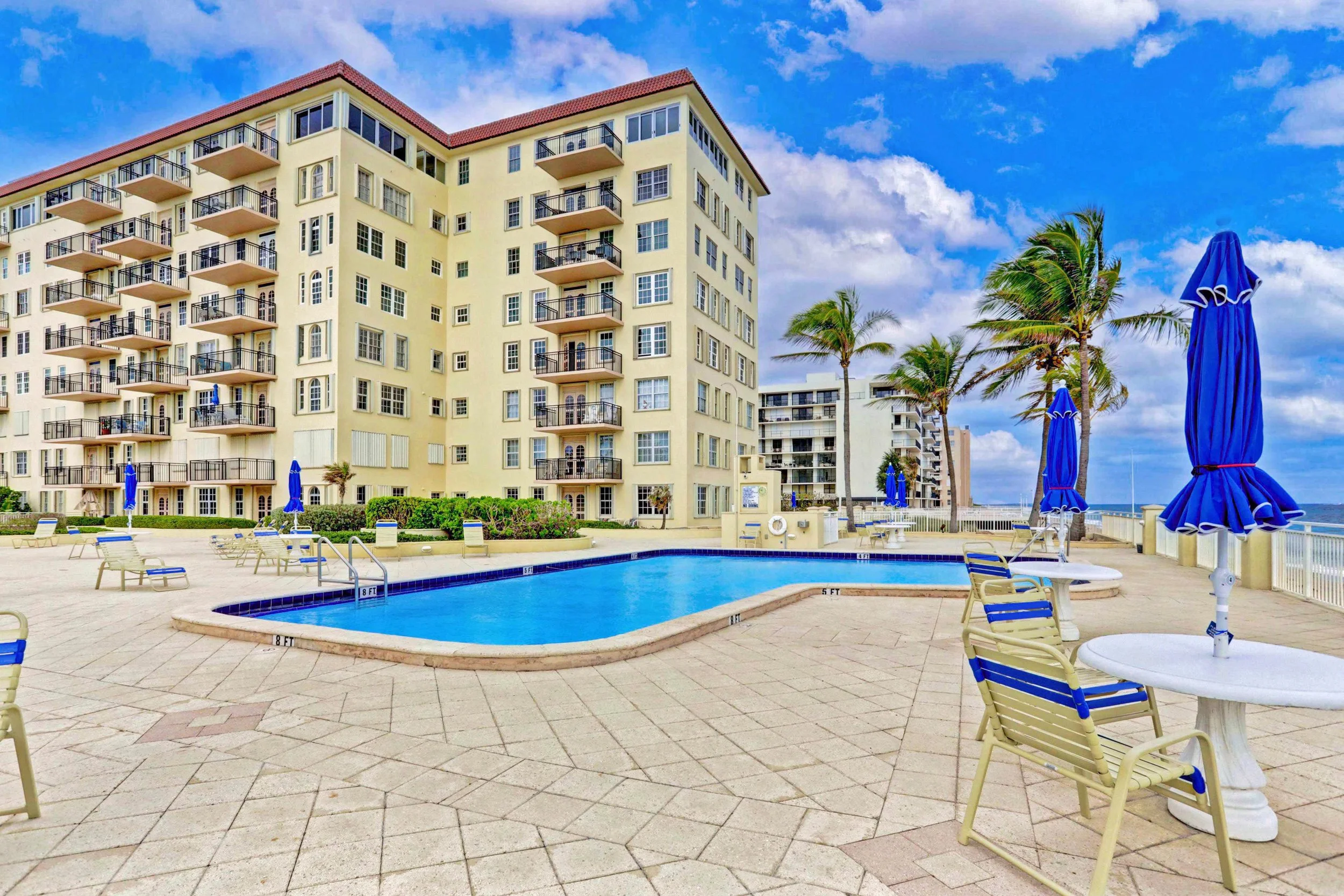 54-Seasonal Waterfront Condo.jpg