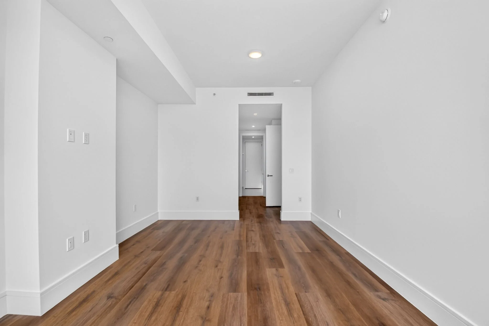 47-Master Bedroom-220 Lake Shore Dr 1506.jpg