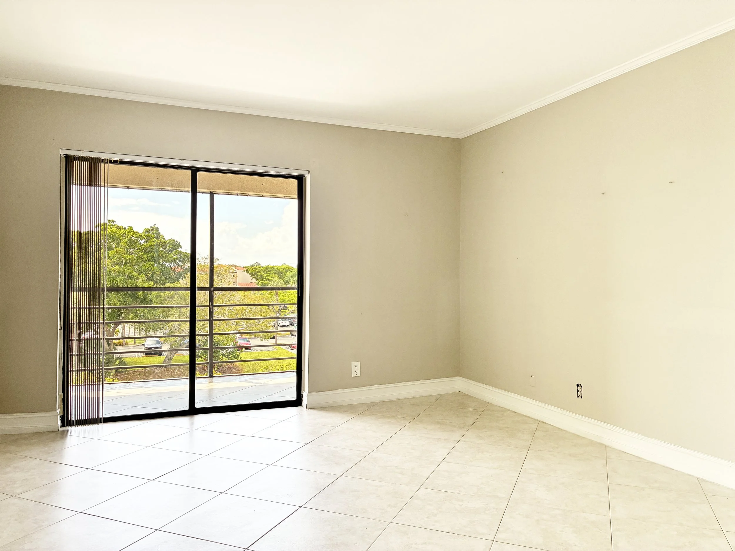 41-Master Bedroom.jpg