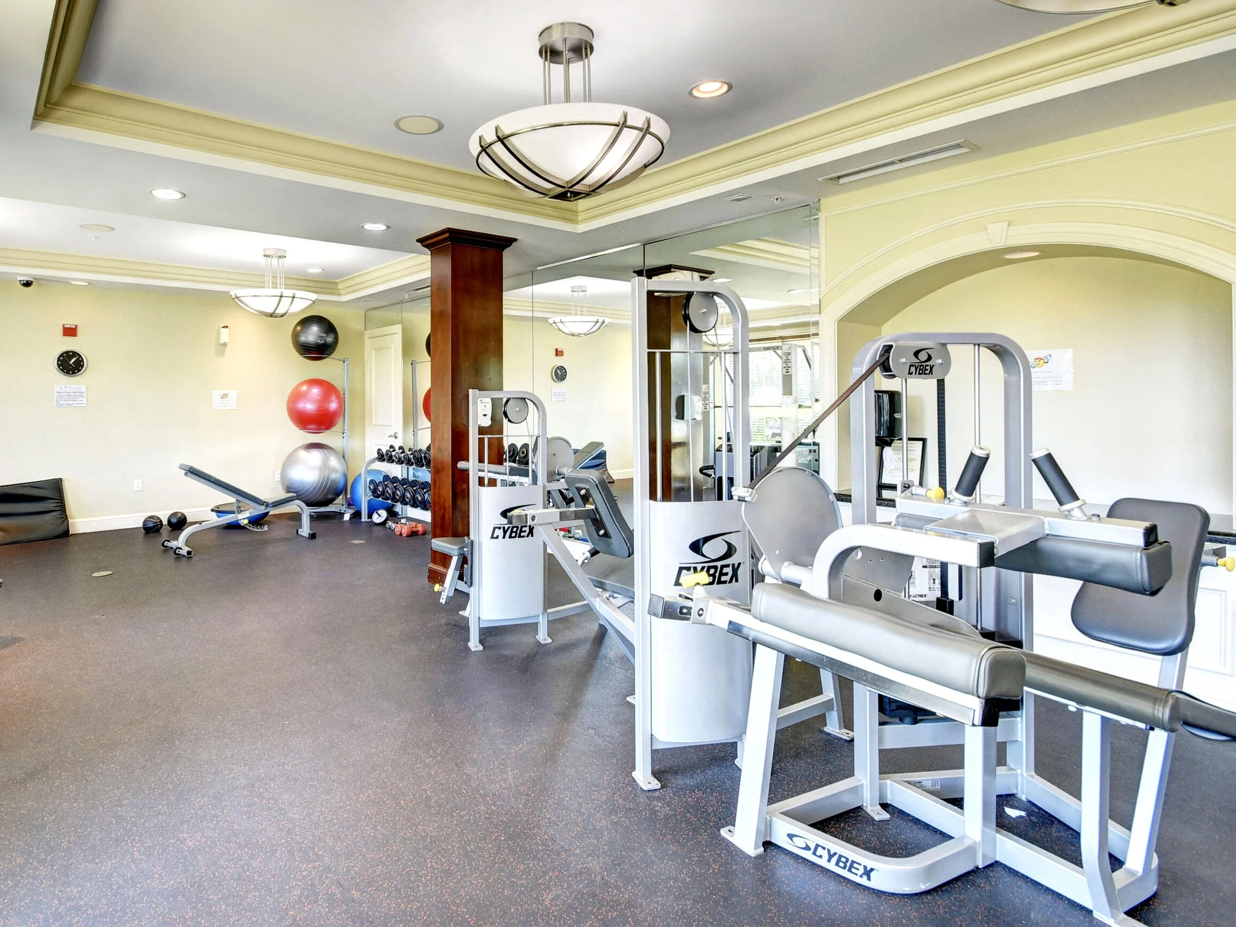 42-Fitness Center.jpg