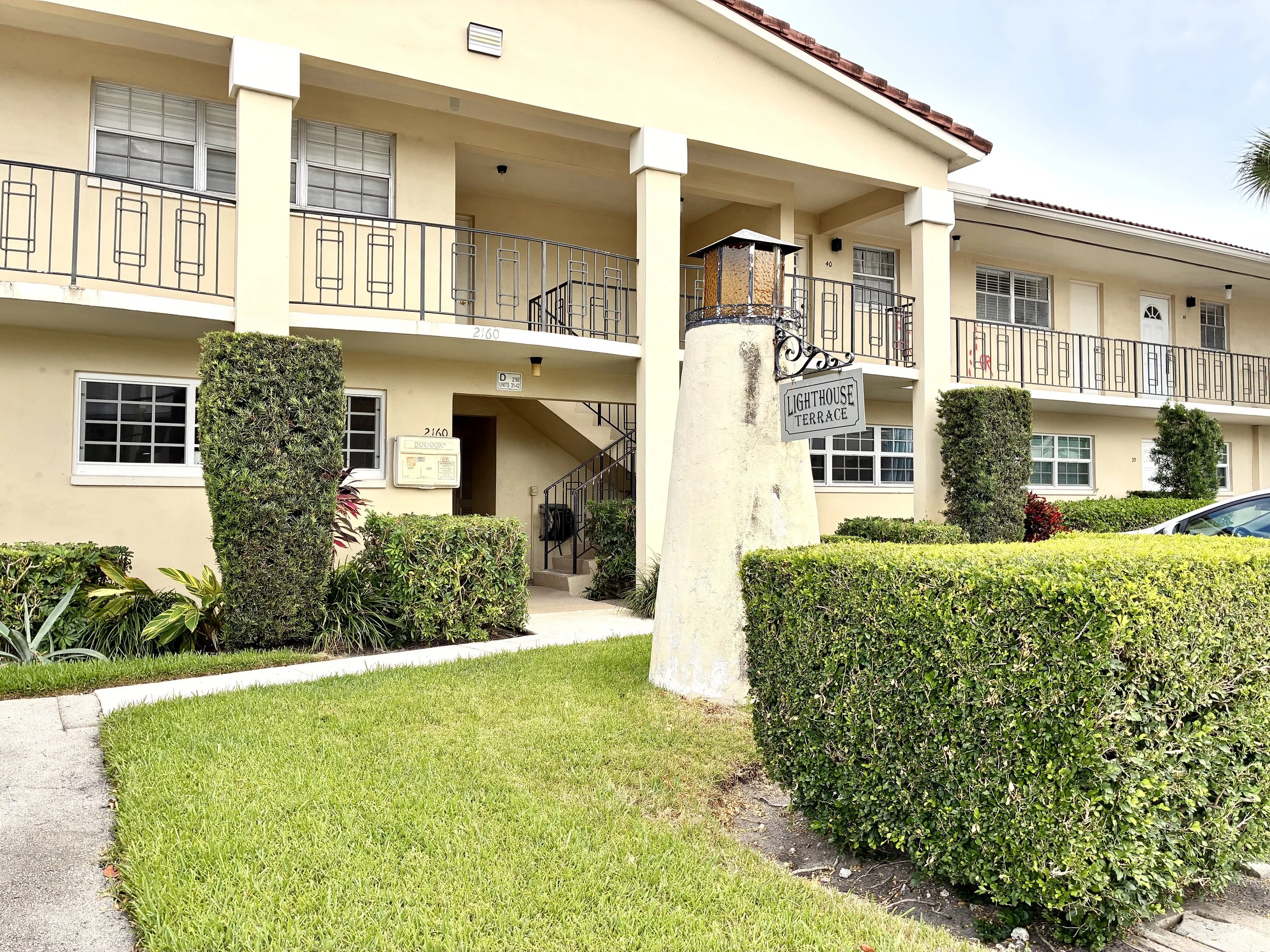 1-Lighthouse Terrace.jpg