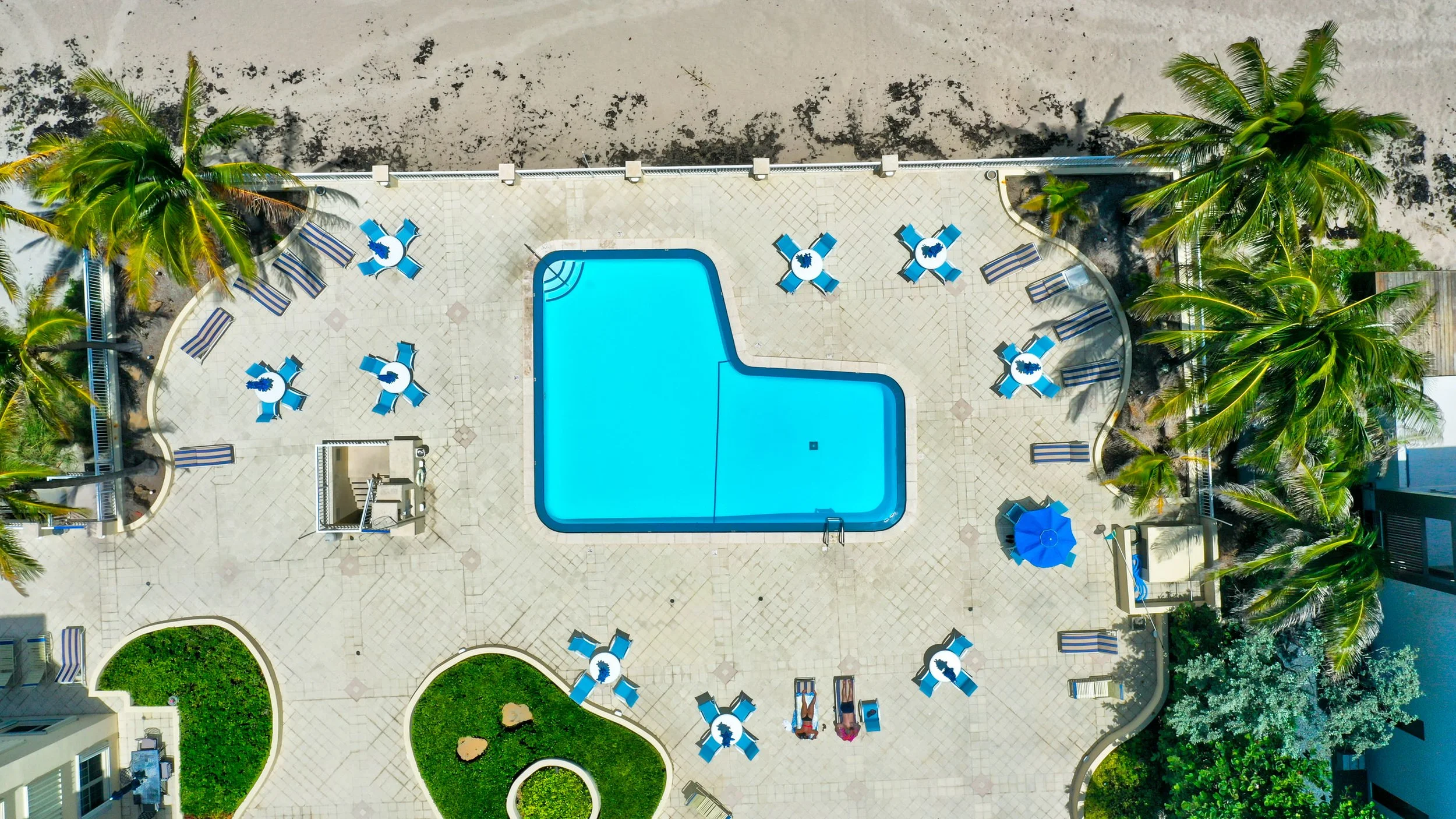 61-Oceanfront Spacious Seasonal Condo.jpeg