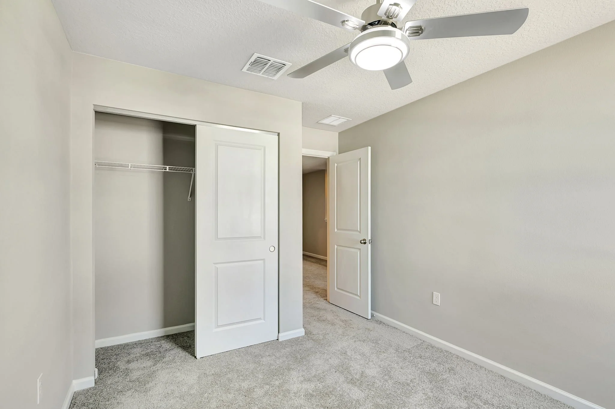 32-Third Bedroom.jpg