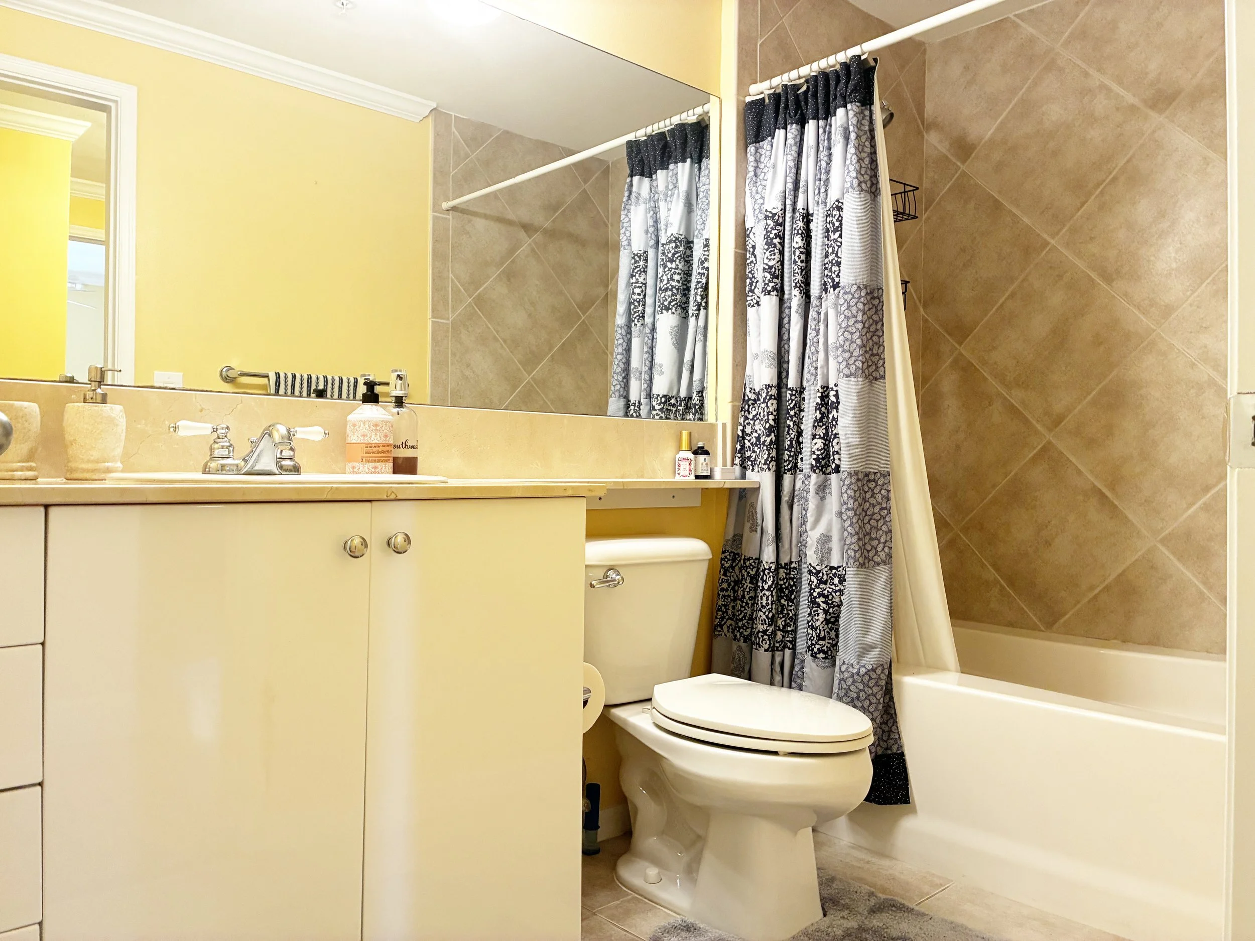 24-Second Bathroom.jpeg