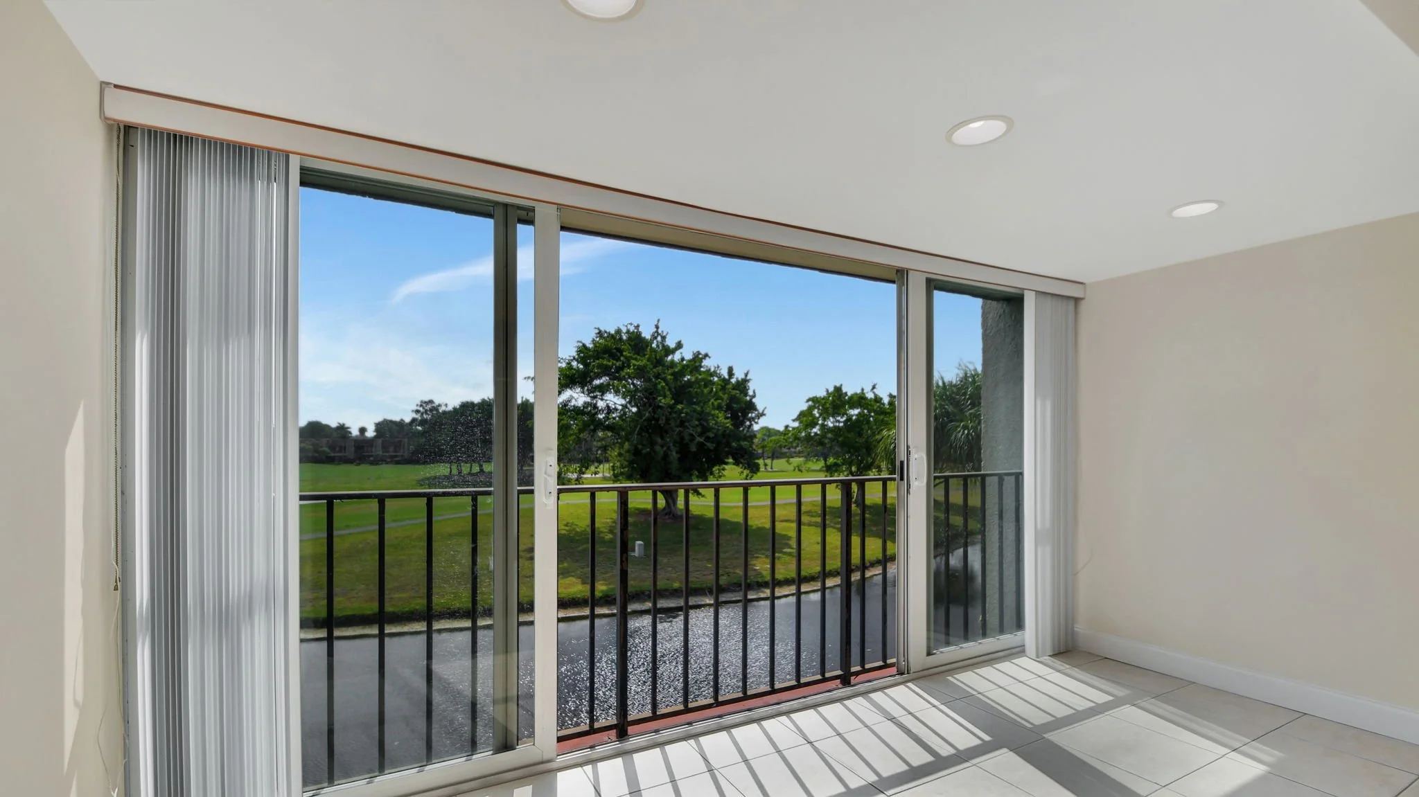 12-Enclosed Balcony.jpg