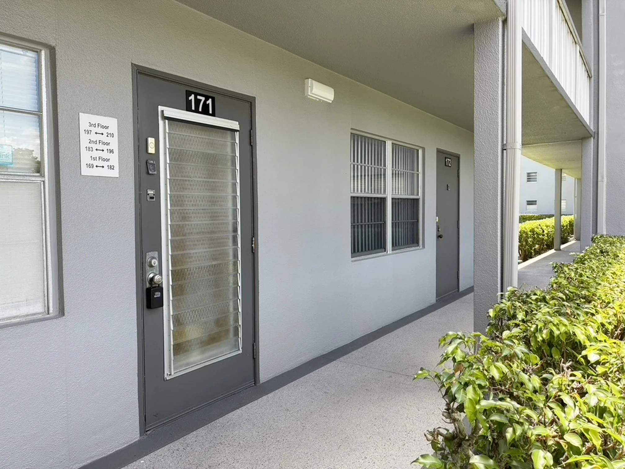 3-Apartment Entrance.jpg