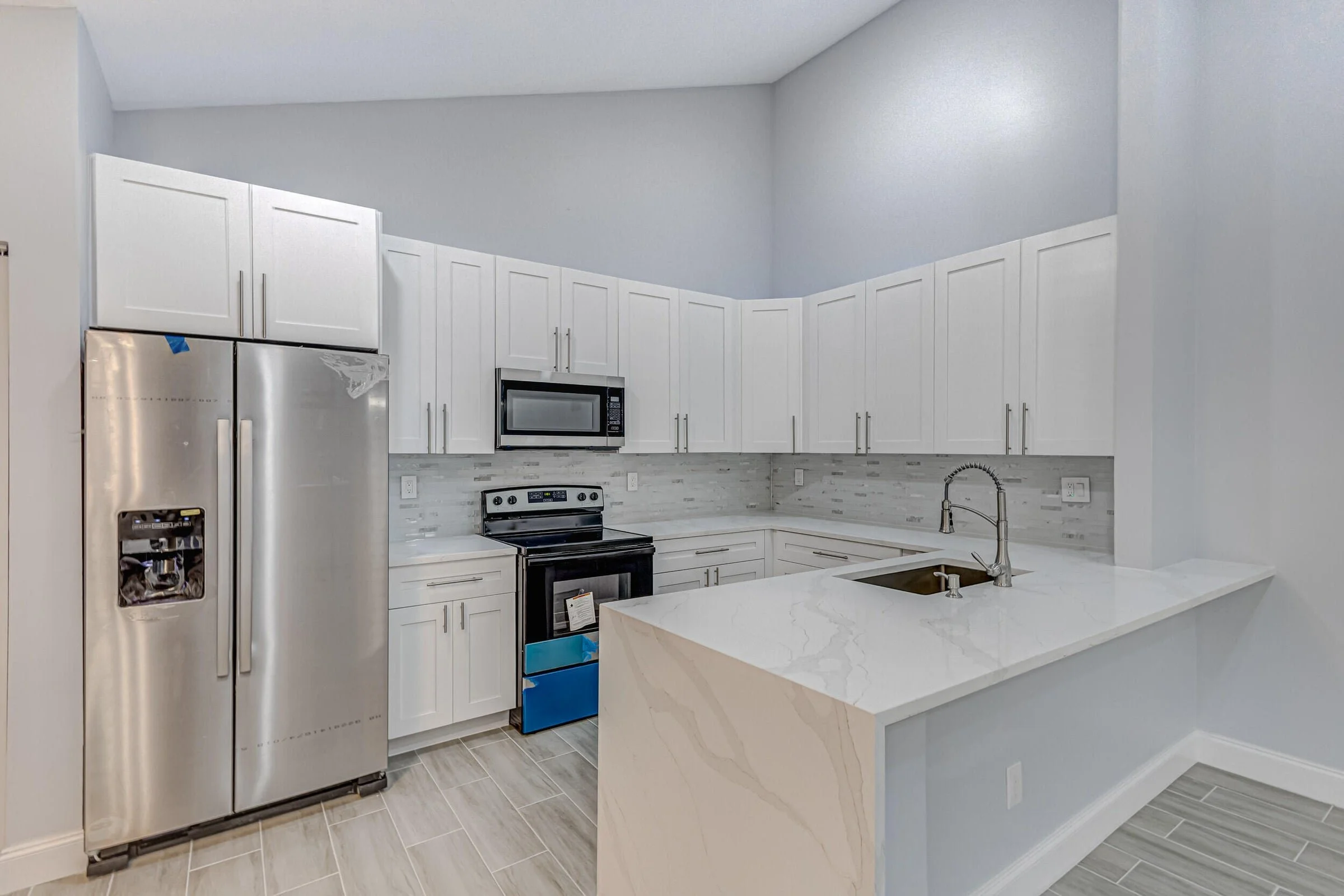7-Kitchen.jpg