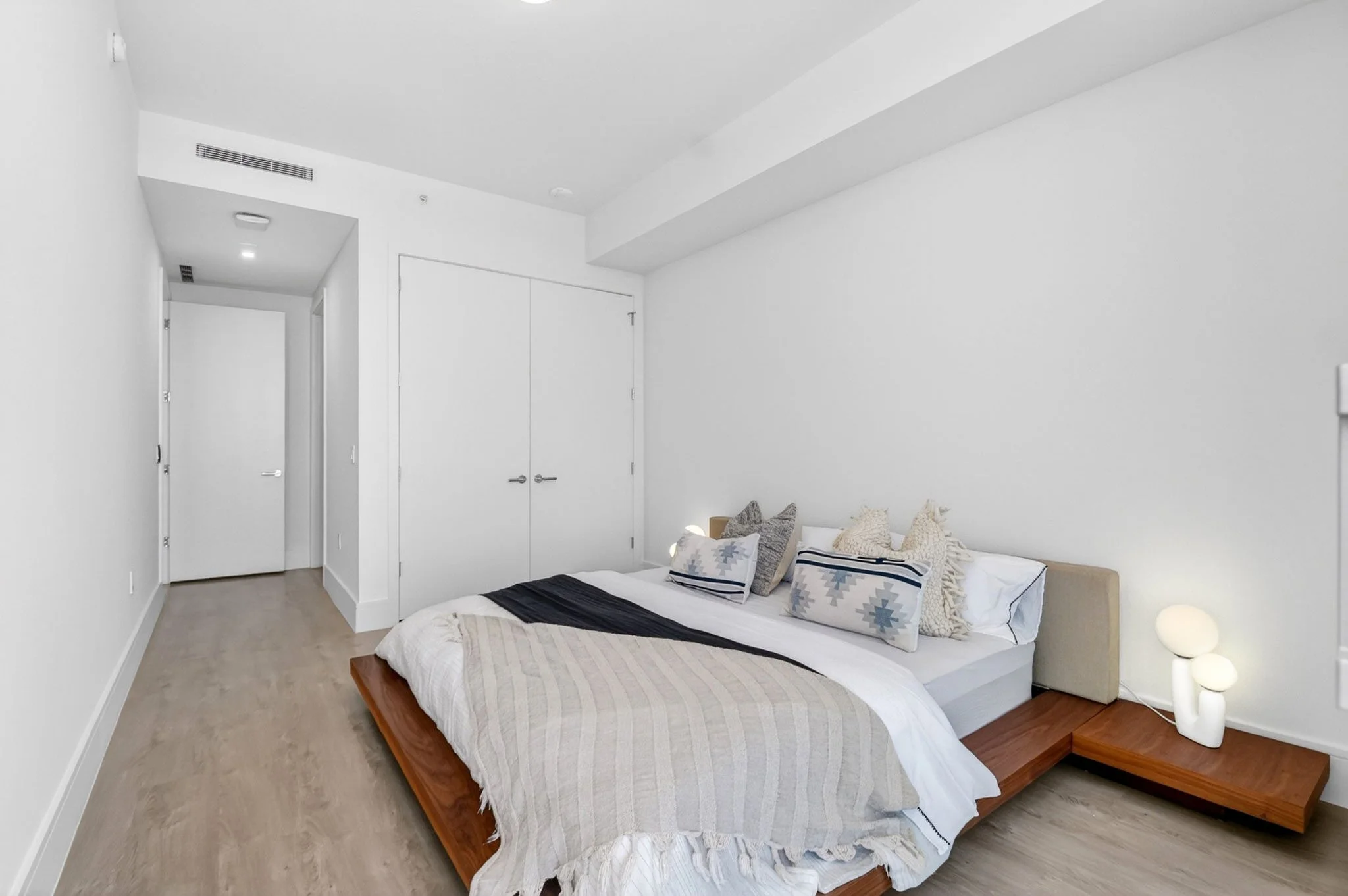 83-Third bedroom with en suite bathroom.jpg
