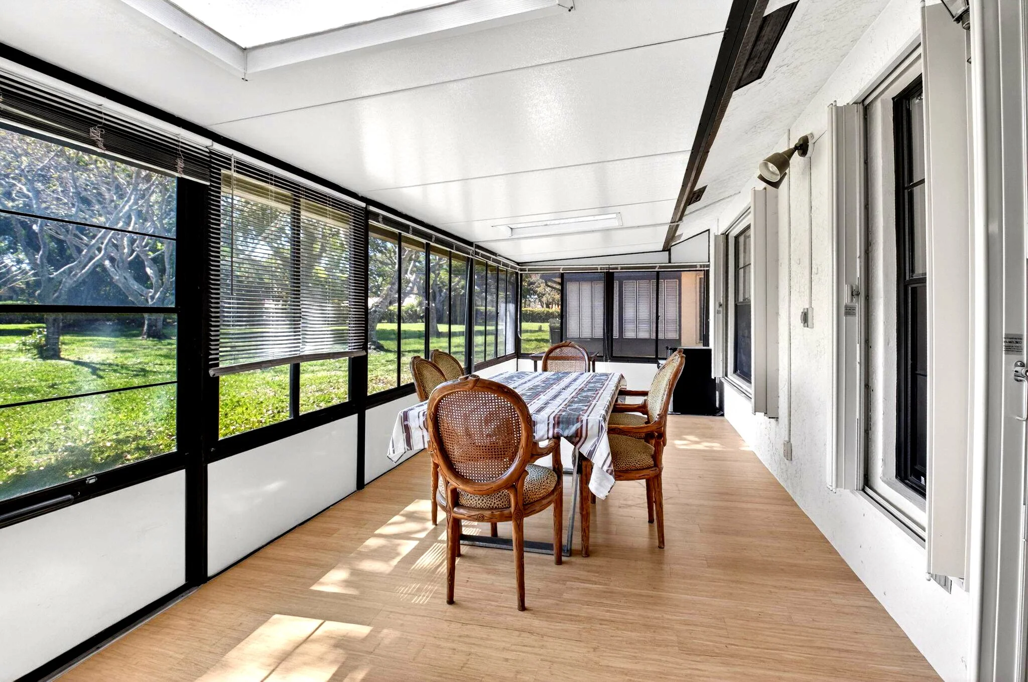 25-Palm Chase-Boynton Beach-Enclosed Lanai.jpg