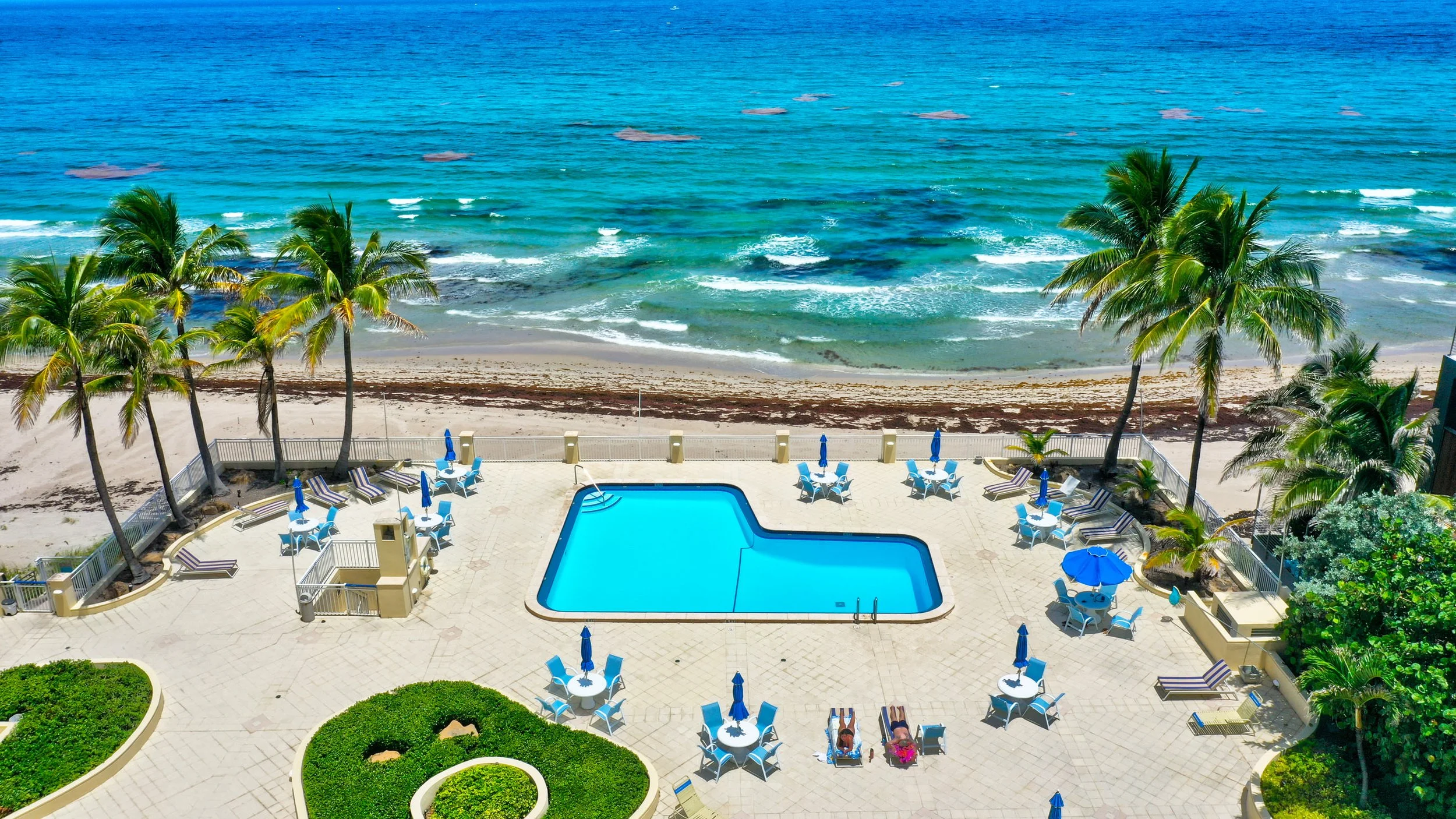 62-Gorgeous Oceanfront Condo.jpeg