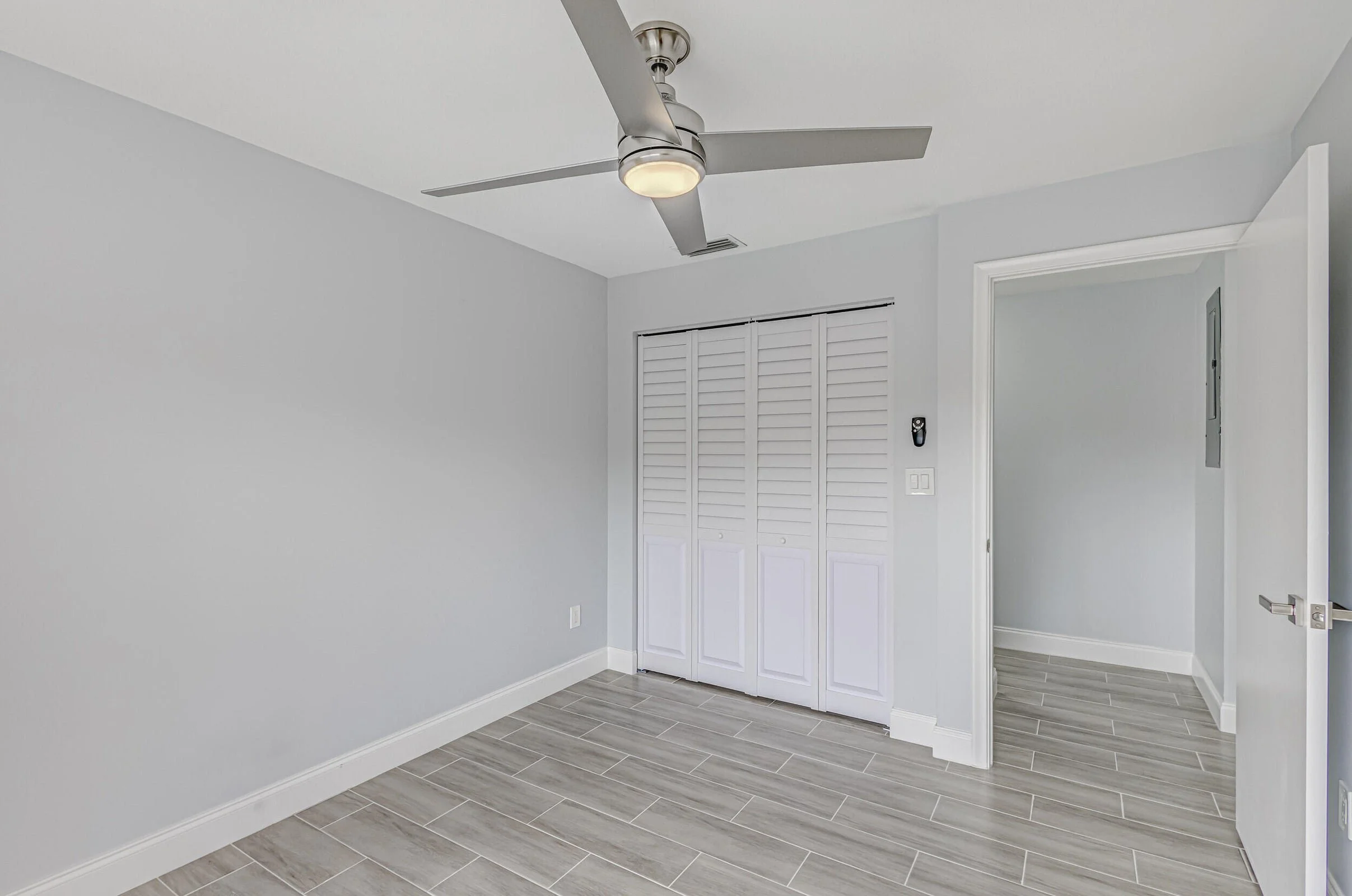 21-Second Bedroom.jpg