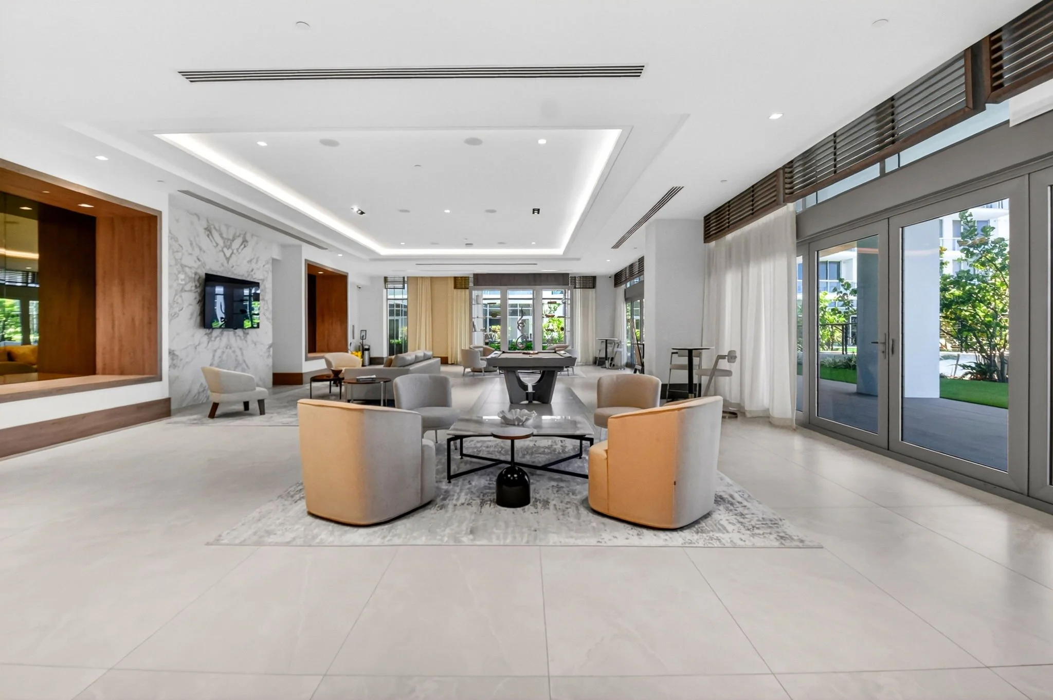 105-Amenities sixth floor lounge.jpg
