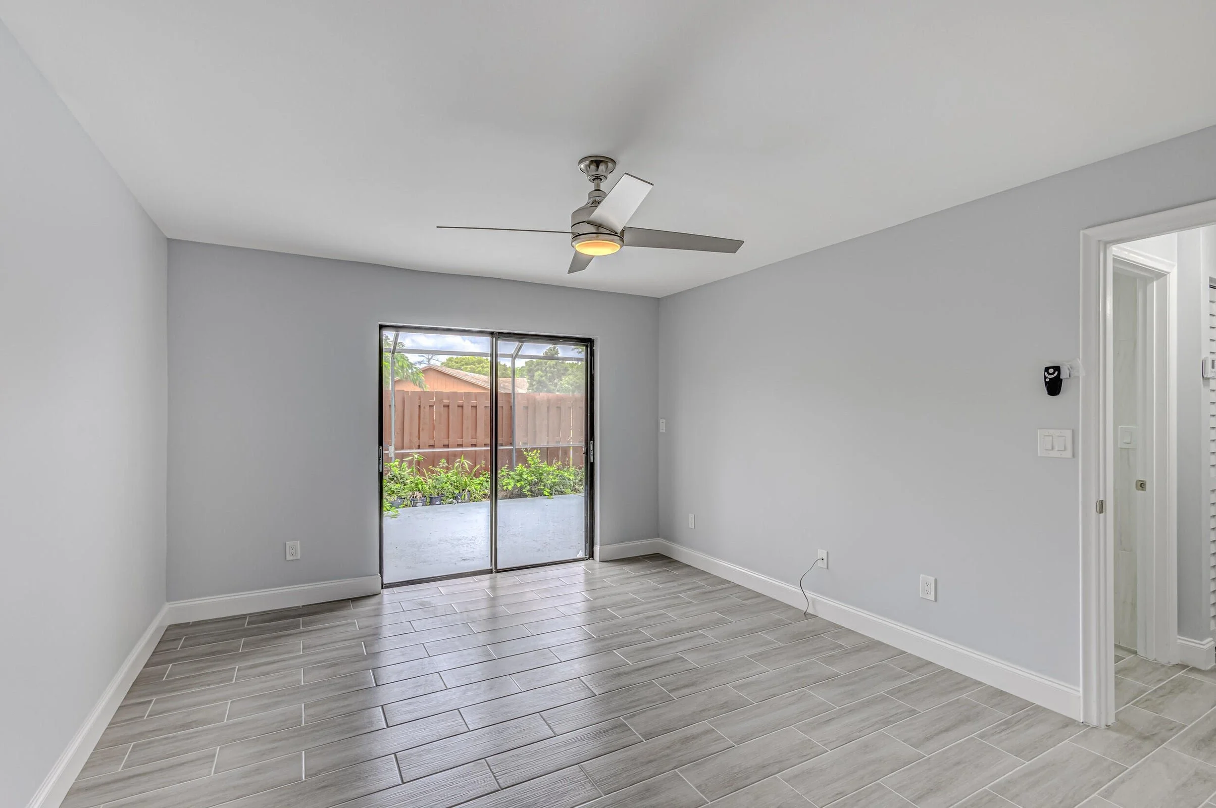 25-Third Bedroom.jpg