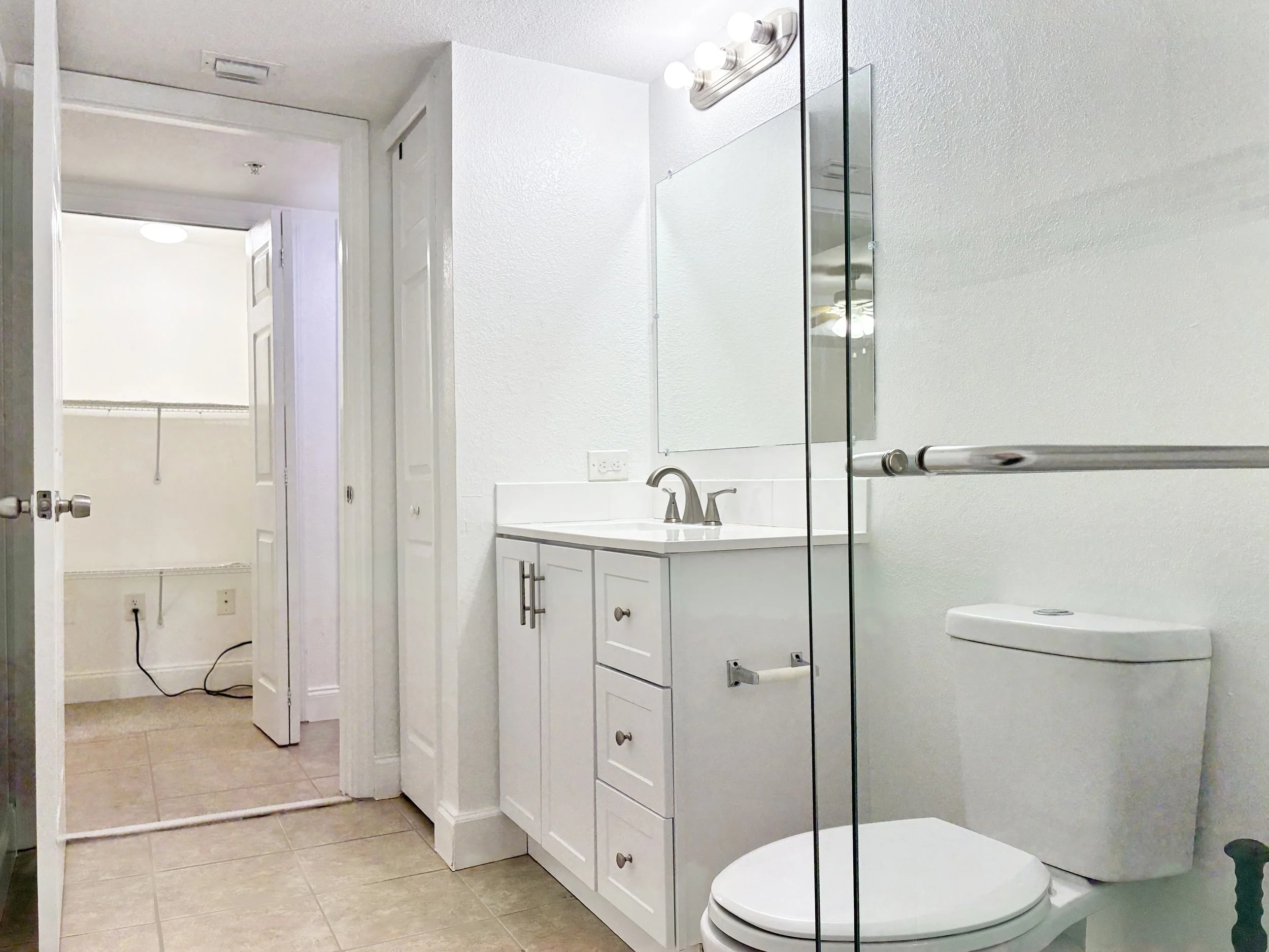 41-Bathroom.jpeg