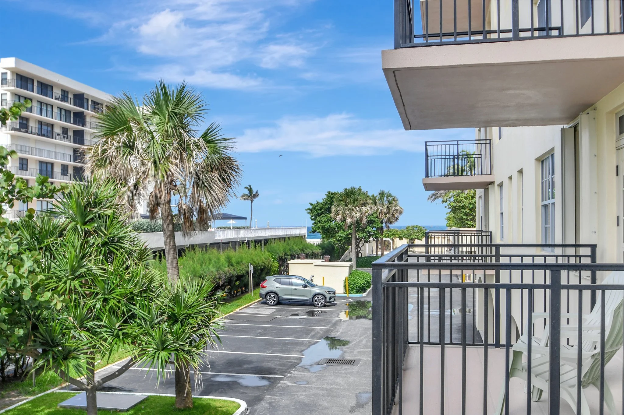 17-Palm Beach-La Bonne Vie-Balcony 1-Ocean View.jpg